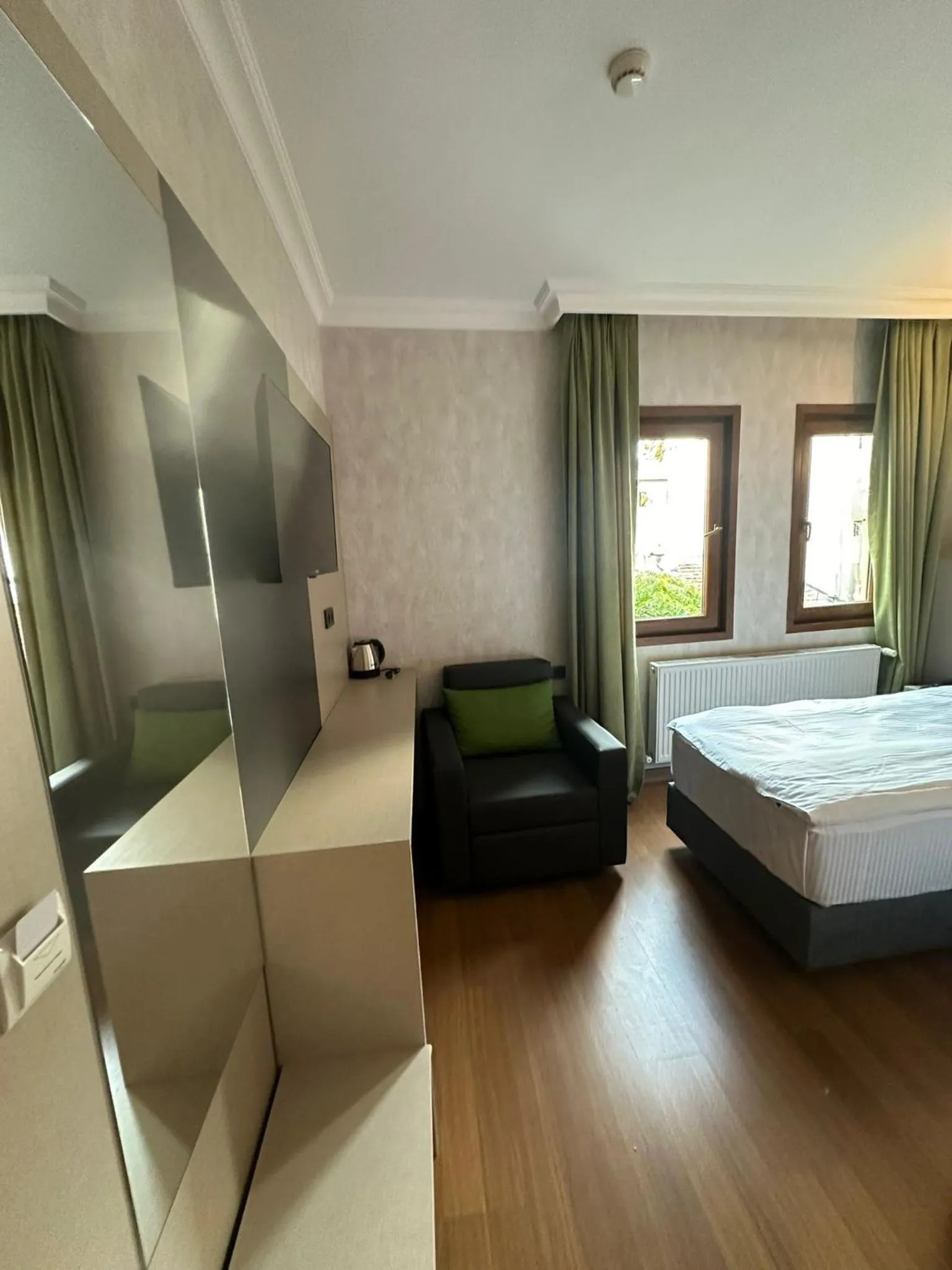 Bed in The Best City Kadikoy