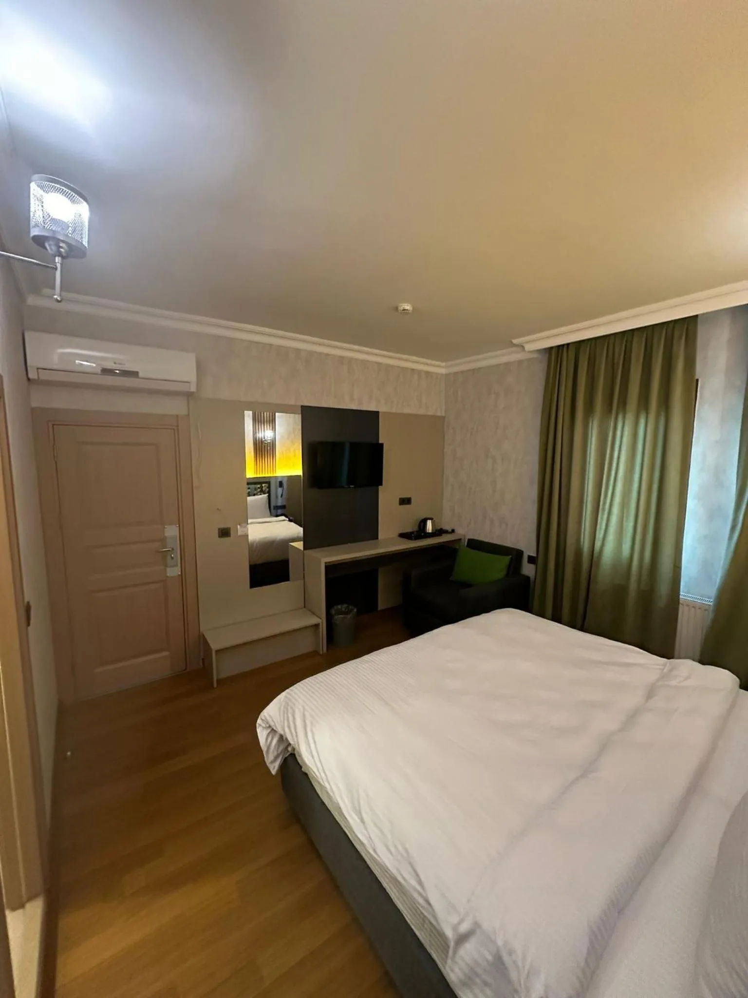 Bed in The Best City Kadikoy