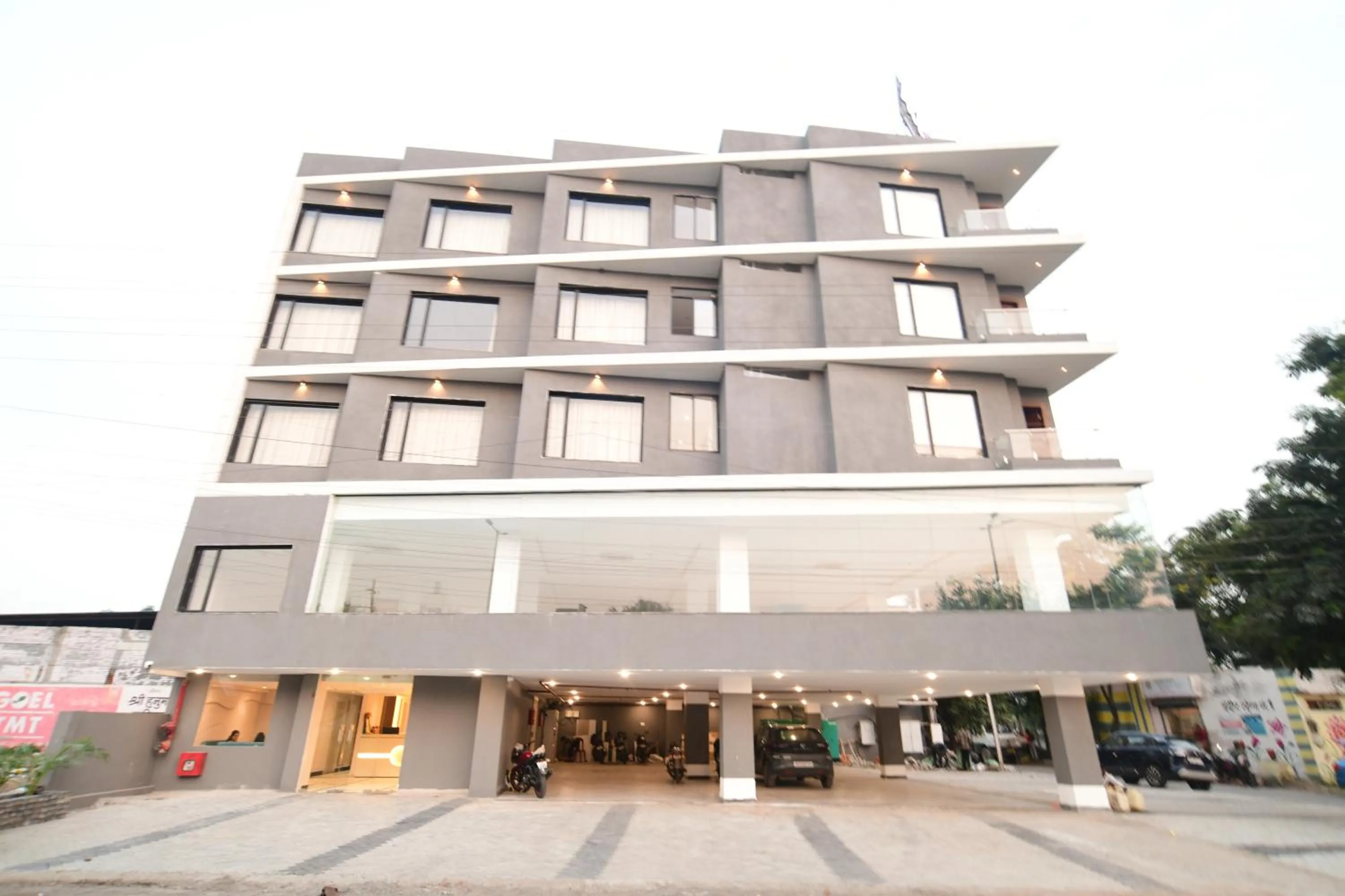 Property building in Aceotel Premier, Vijay Nagar