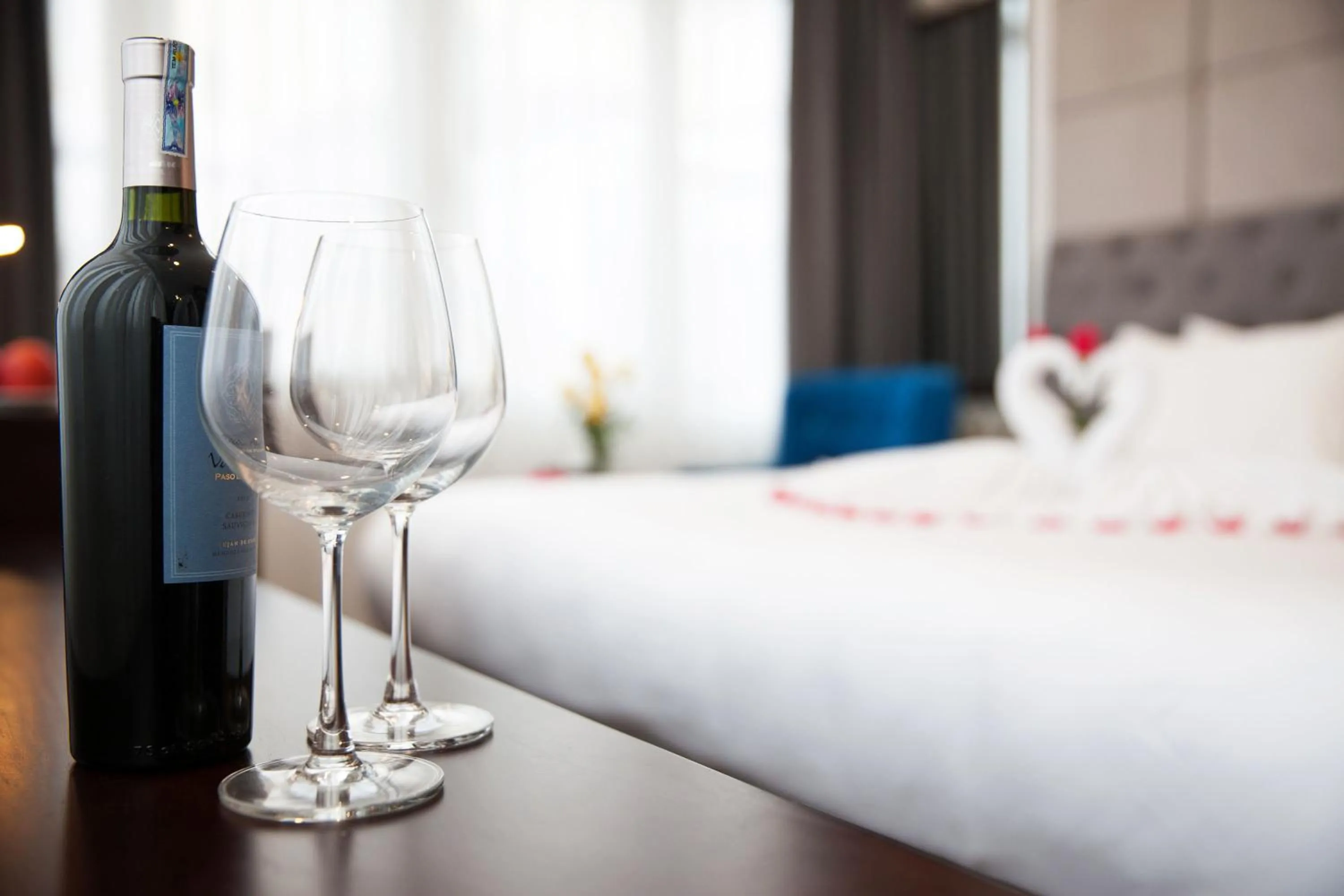 Bed in Skyline Hanoi Hotel