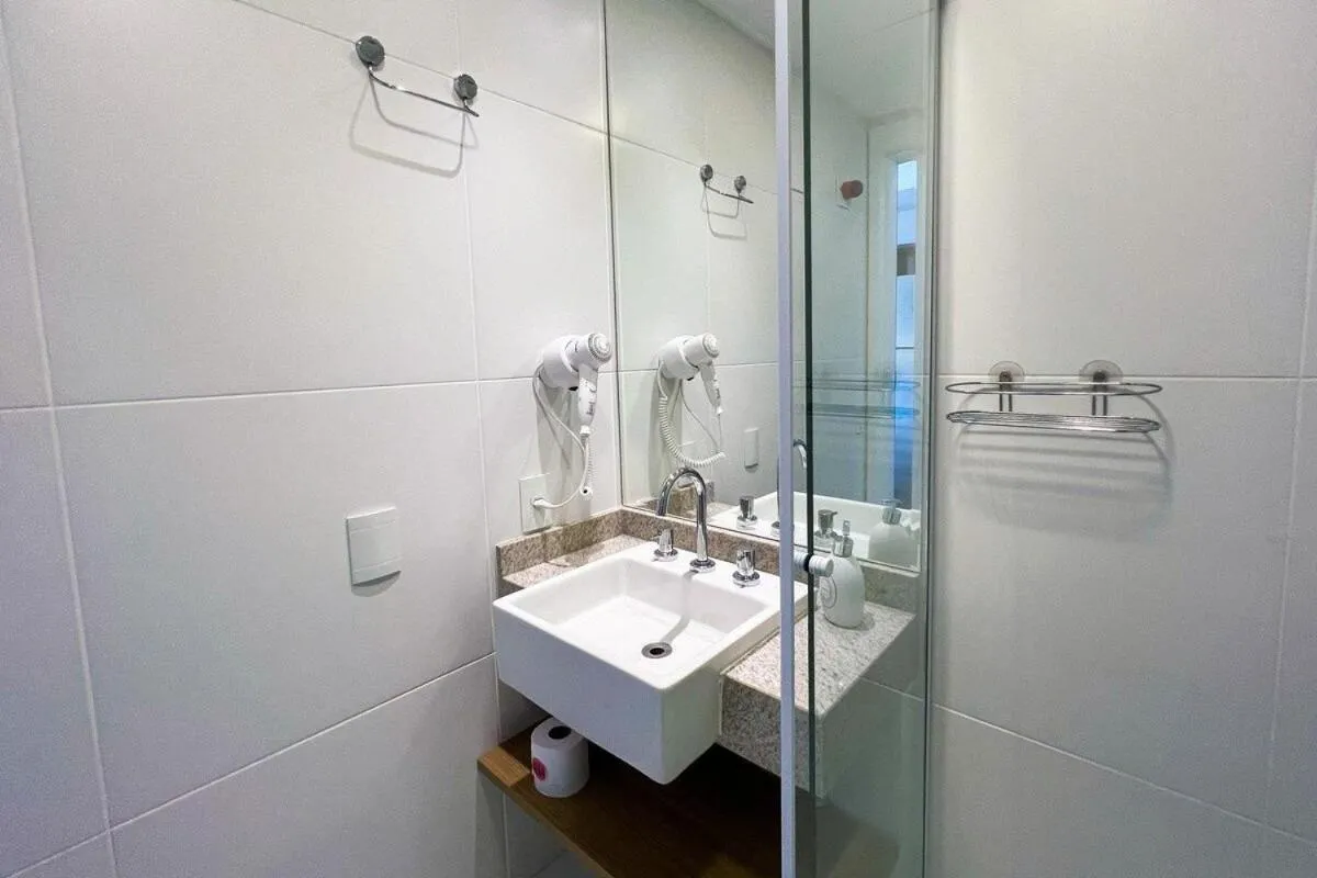 Toilet in Zainalofts7Moema ao lado metro, Ibira, CASV 702/1202
