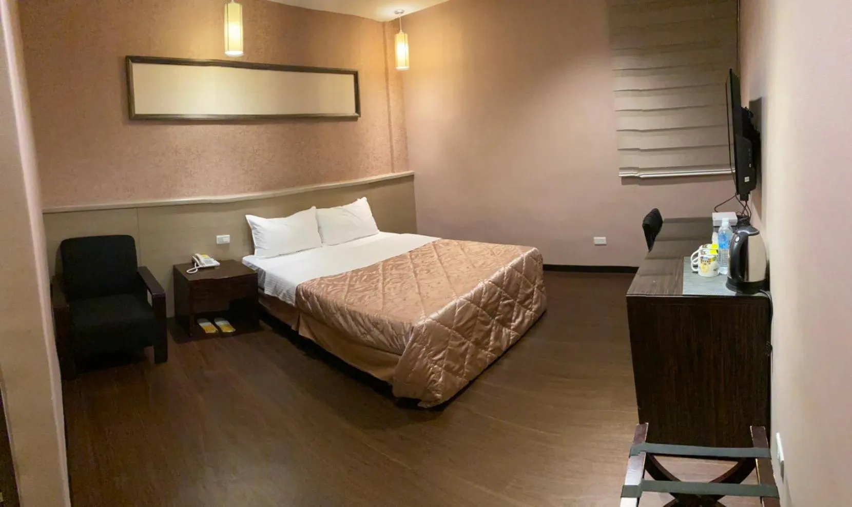 Bed in Home Full Hotel