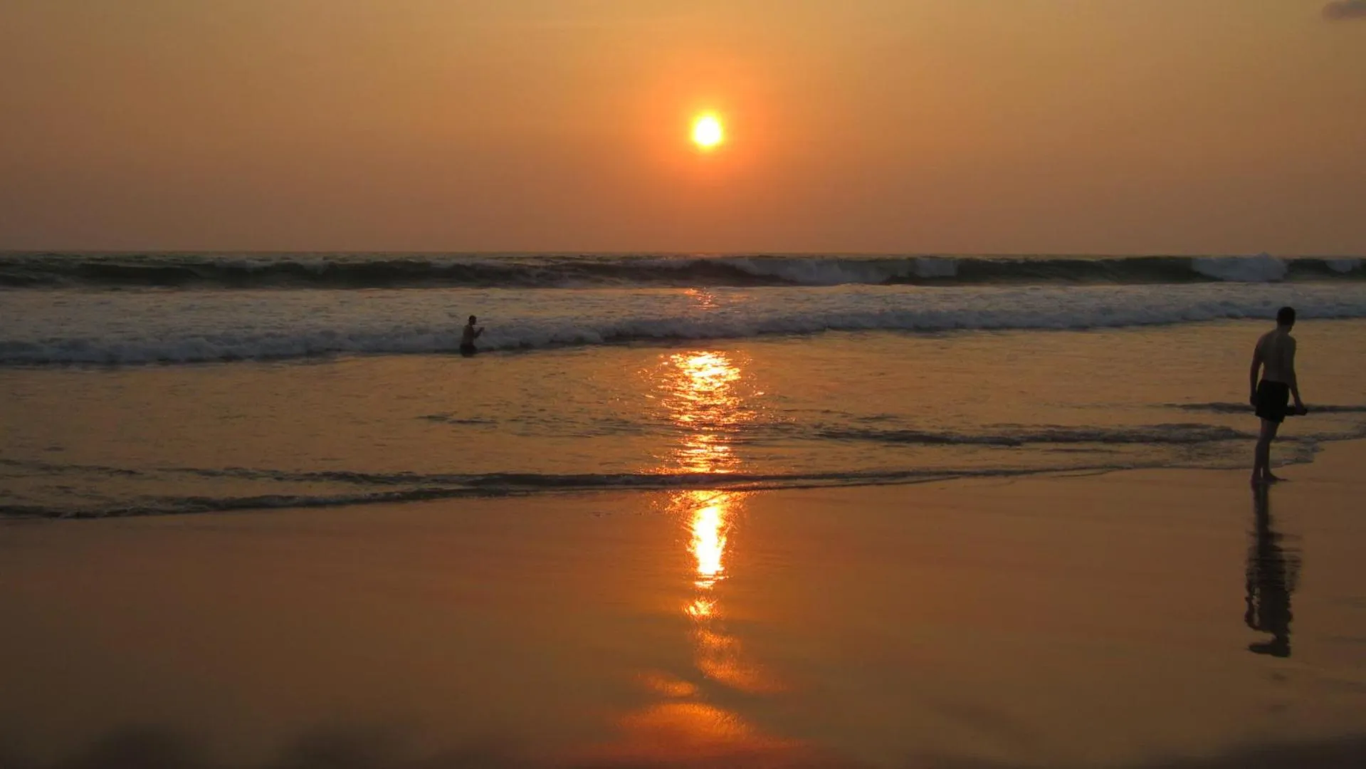 Beach in Residence Jasmine