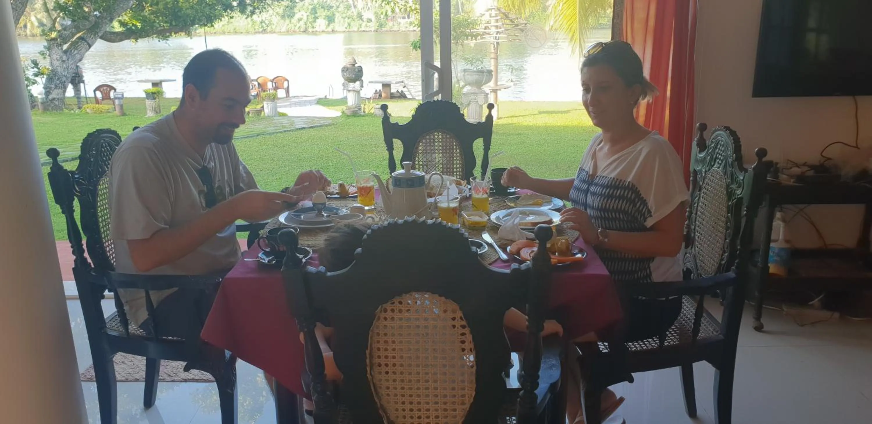 Restaurant/places to eat in Residence Jasmine