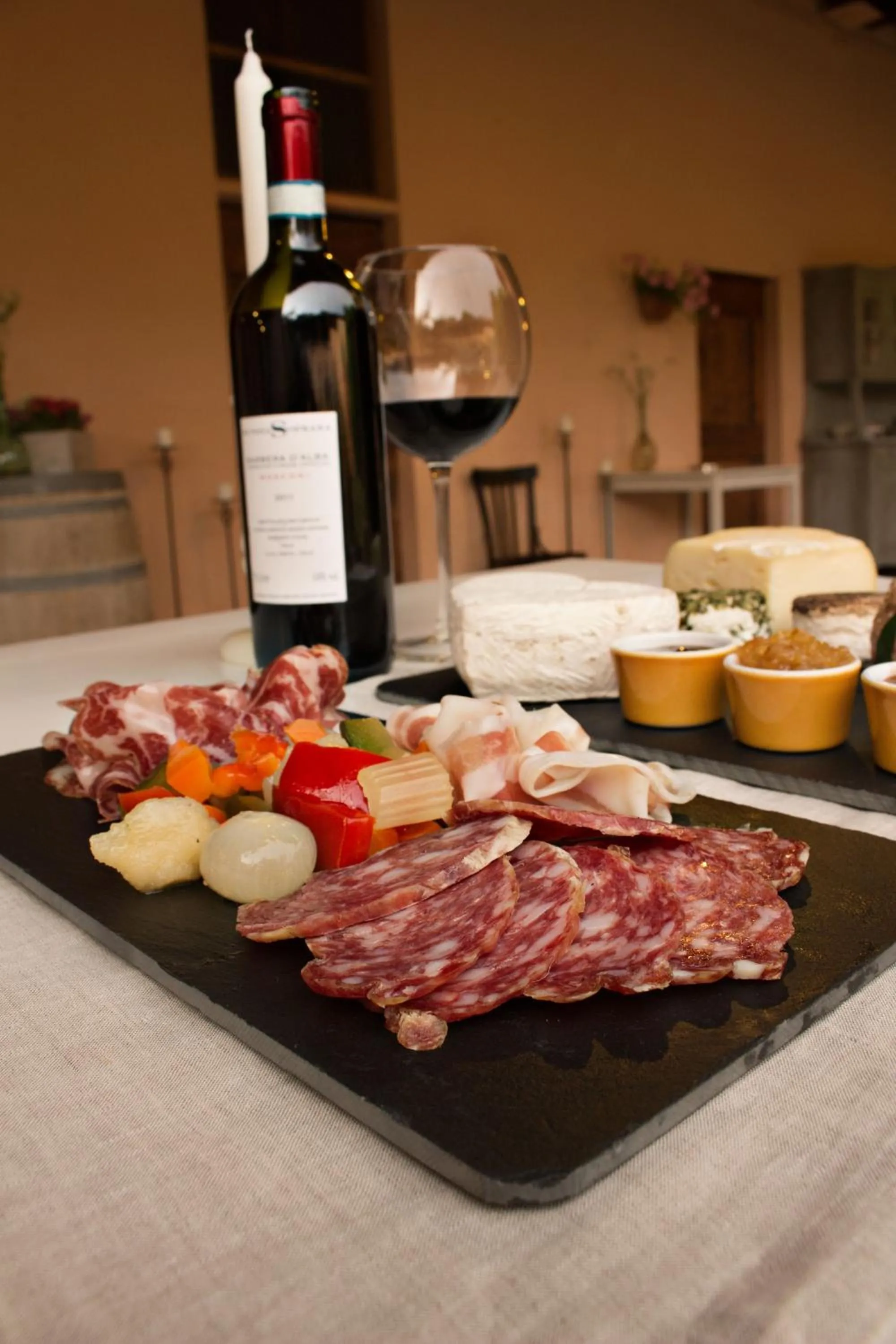 Restaurant/places to eat in Agriturismo Cascina Magana