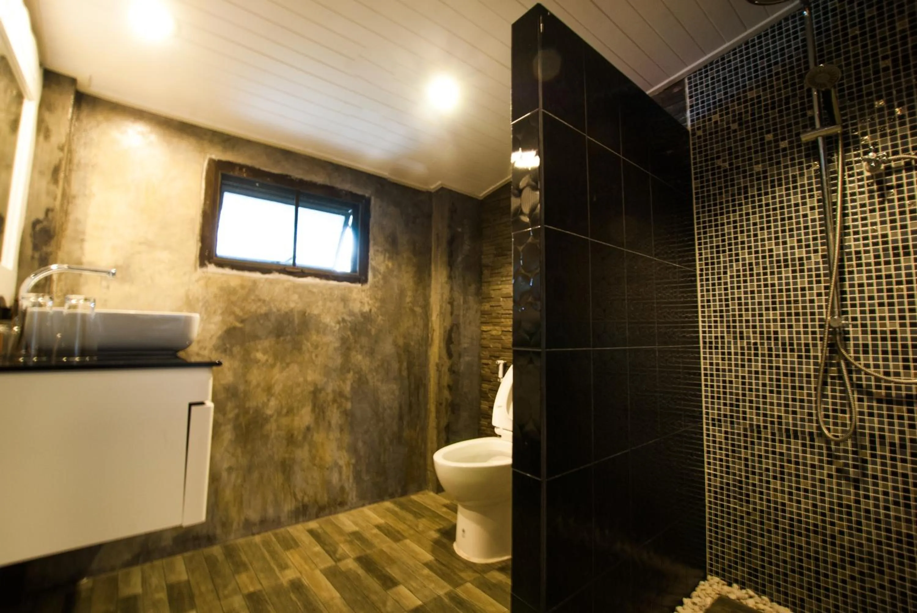 Photo of the whole room in Aen Guy Boutique Hotel