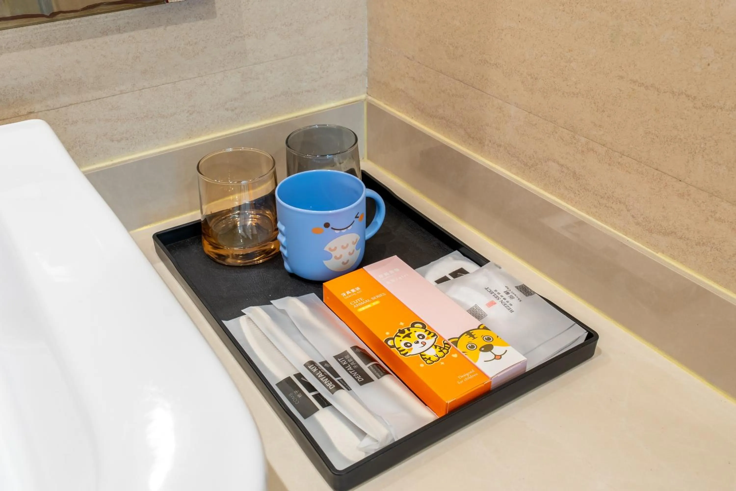 Bathroom in Rezen Select Shanghai International Resort