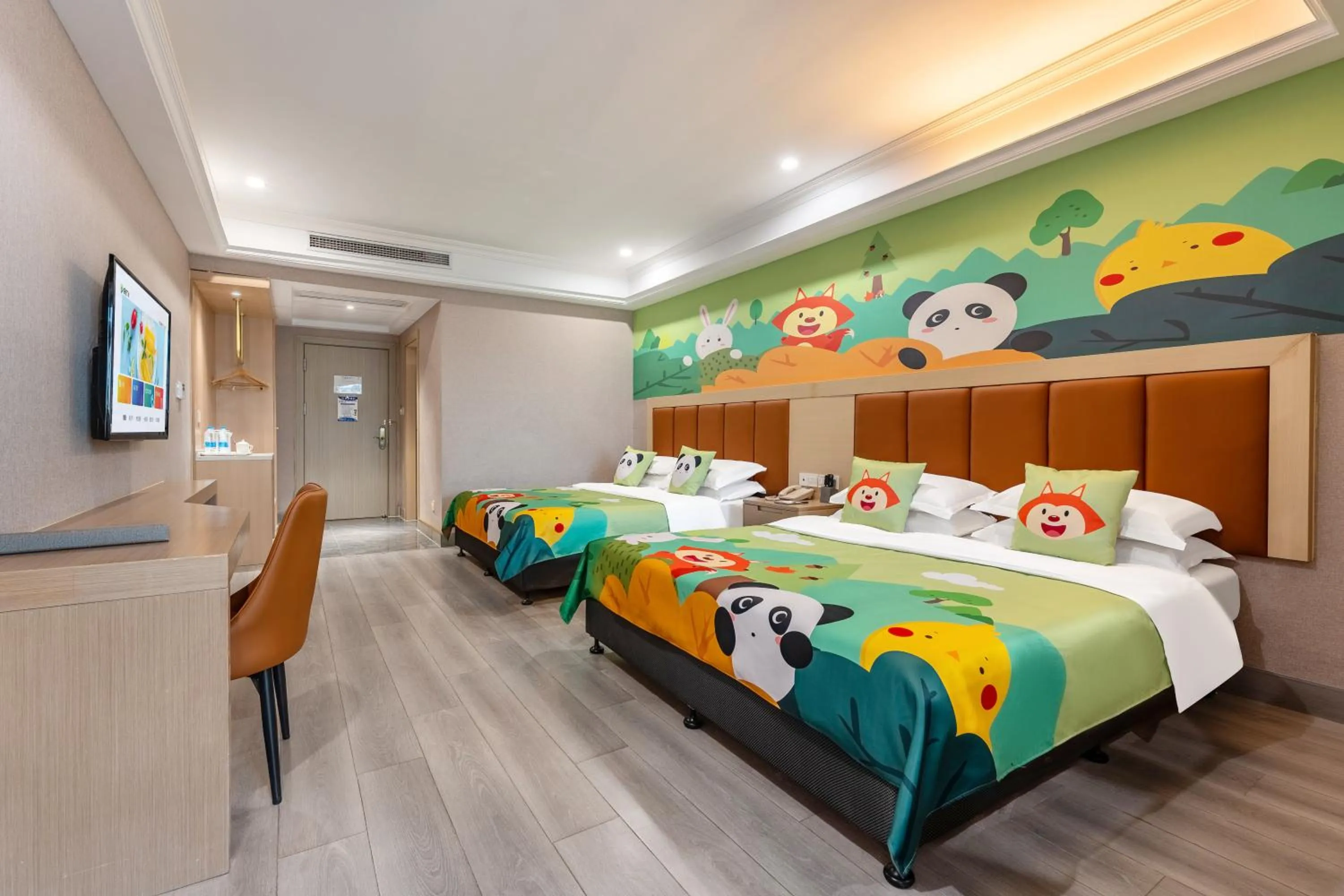 Bedroom, Bed in Rezen Select Shanghai International Resort