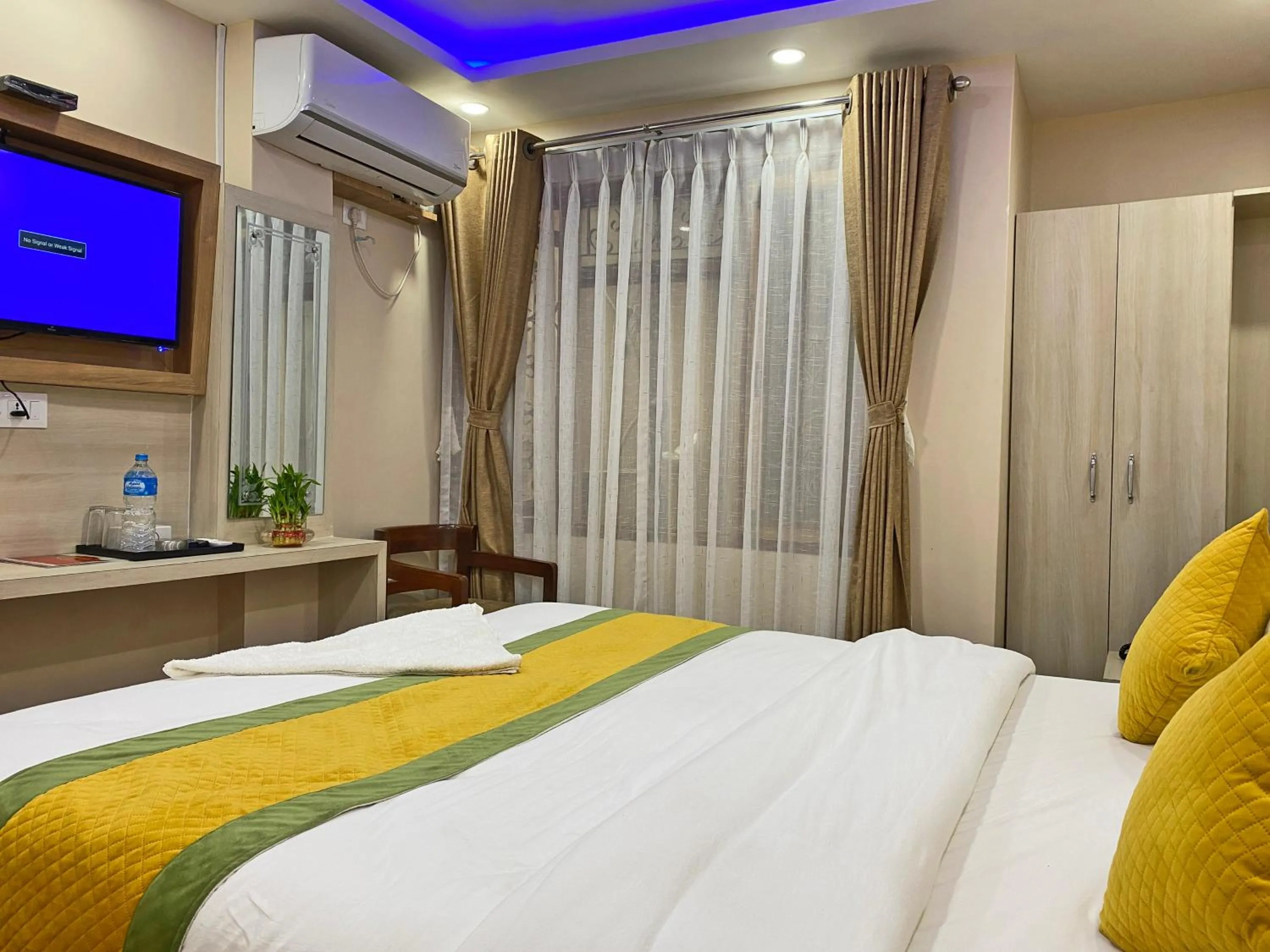 Bed in Hotel Aaradhya