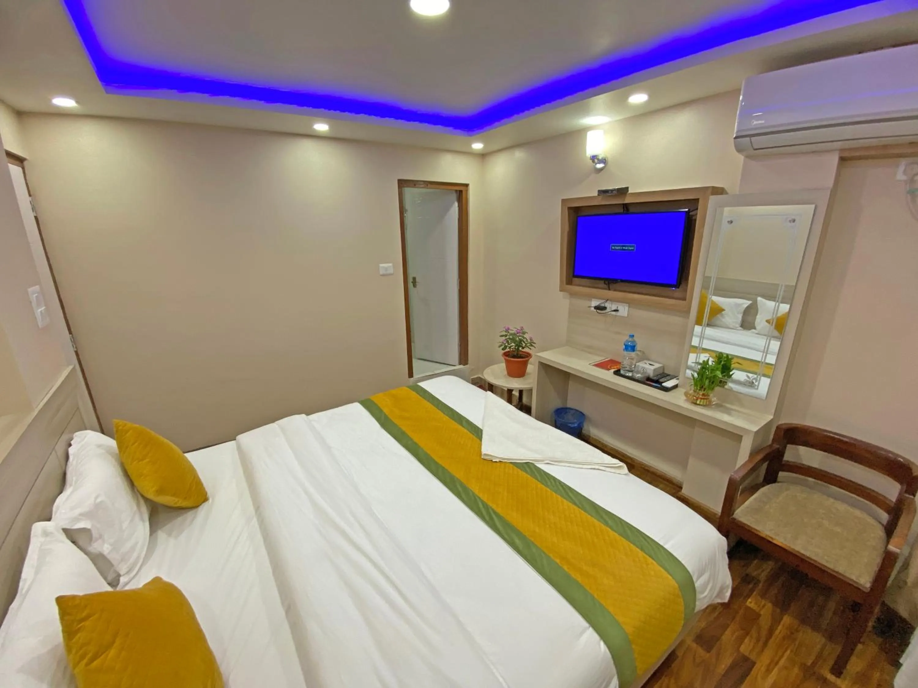 Bed in Hotel Aaradhya