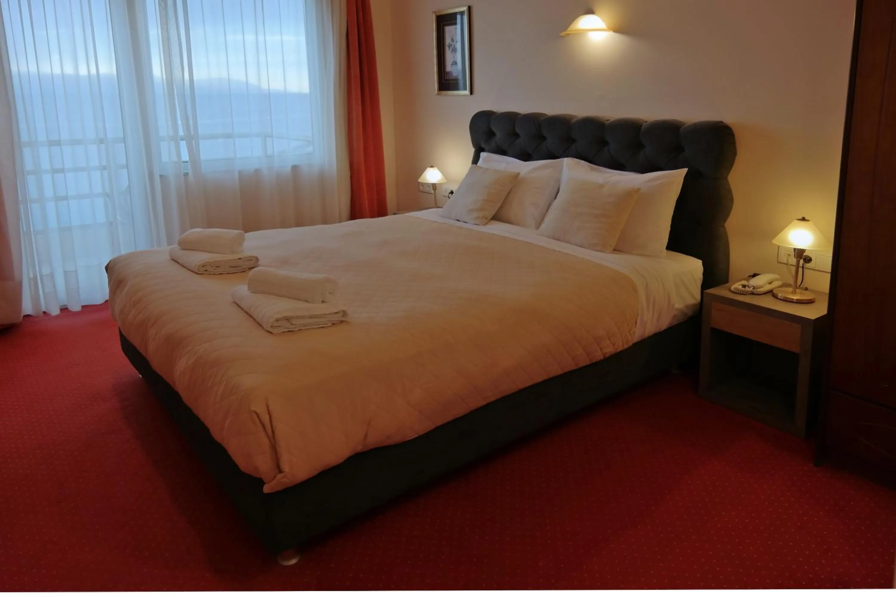 Bed in Hotel Excelsior