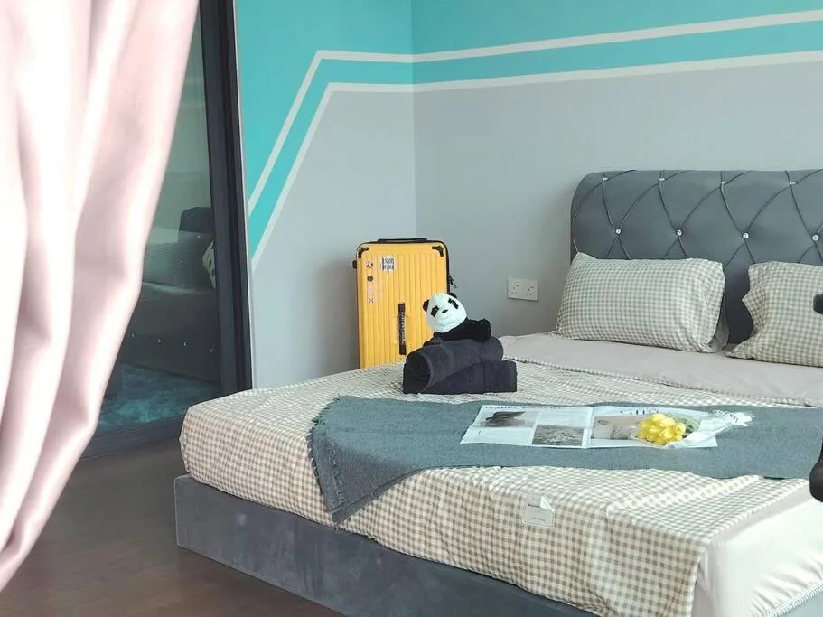 Bed in Almas Studio Couple Netflix 100Mbps BySTAY