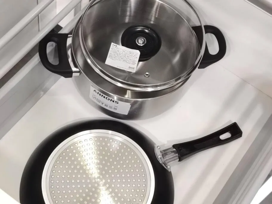 Almas Studio Couple Netflix 100Mbps BySTAY