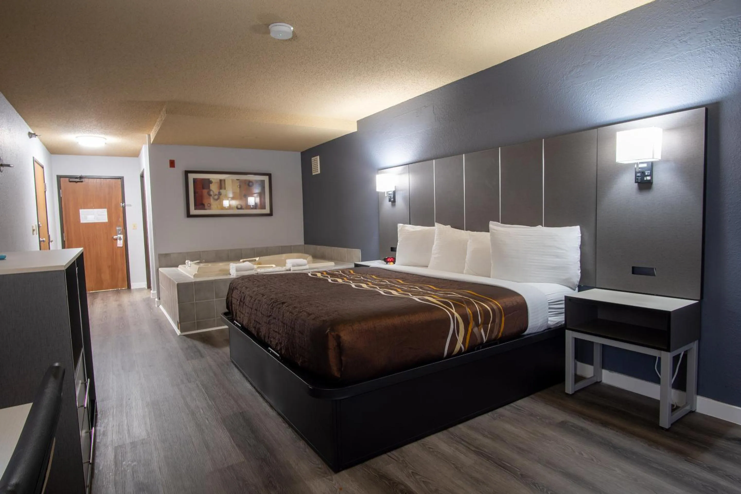 Bed in Coratel Inn and Suites By Jasper Eagan ST Paul Airport & Mall of America