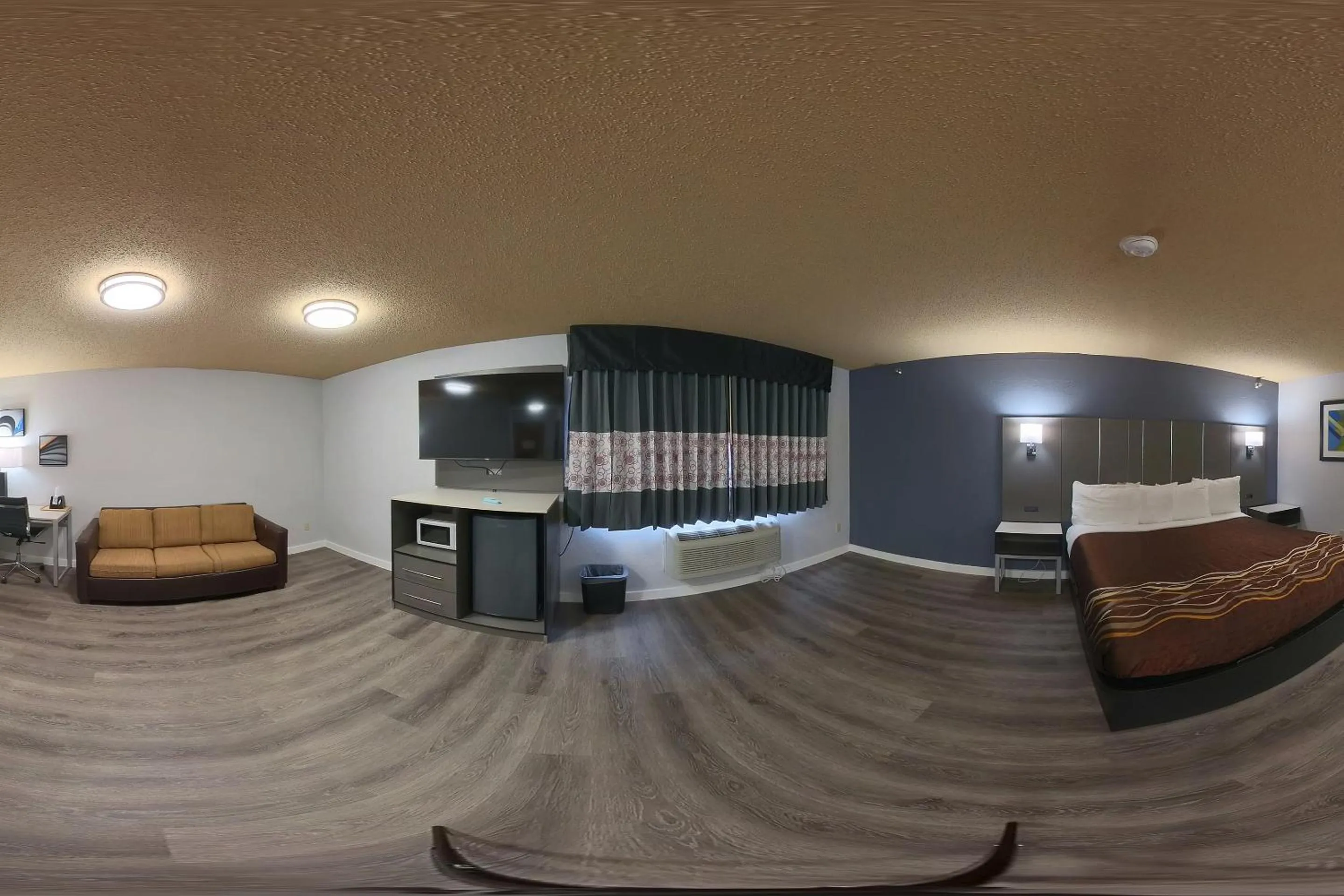 View (from property/room), Bed in Coratel Inn and Suites By Jasper Eagan ST Paul Airport & Mall of America