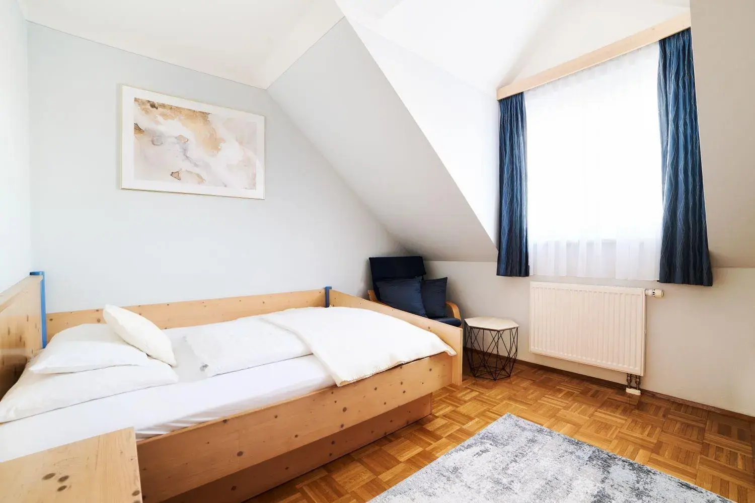 Single Room with air condition - single occupancy in Hotel Garni Thermenoase Single Room with air condition - single occupancy in Hotel Garni Thermenoase