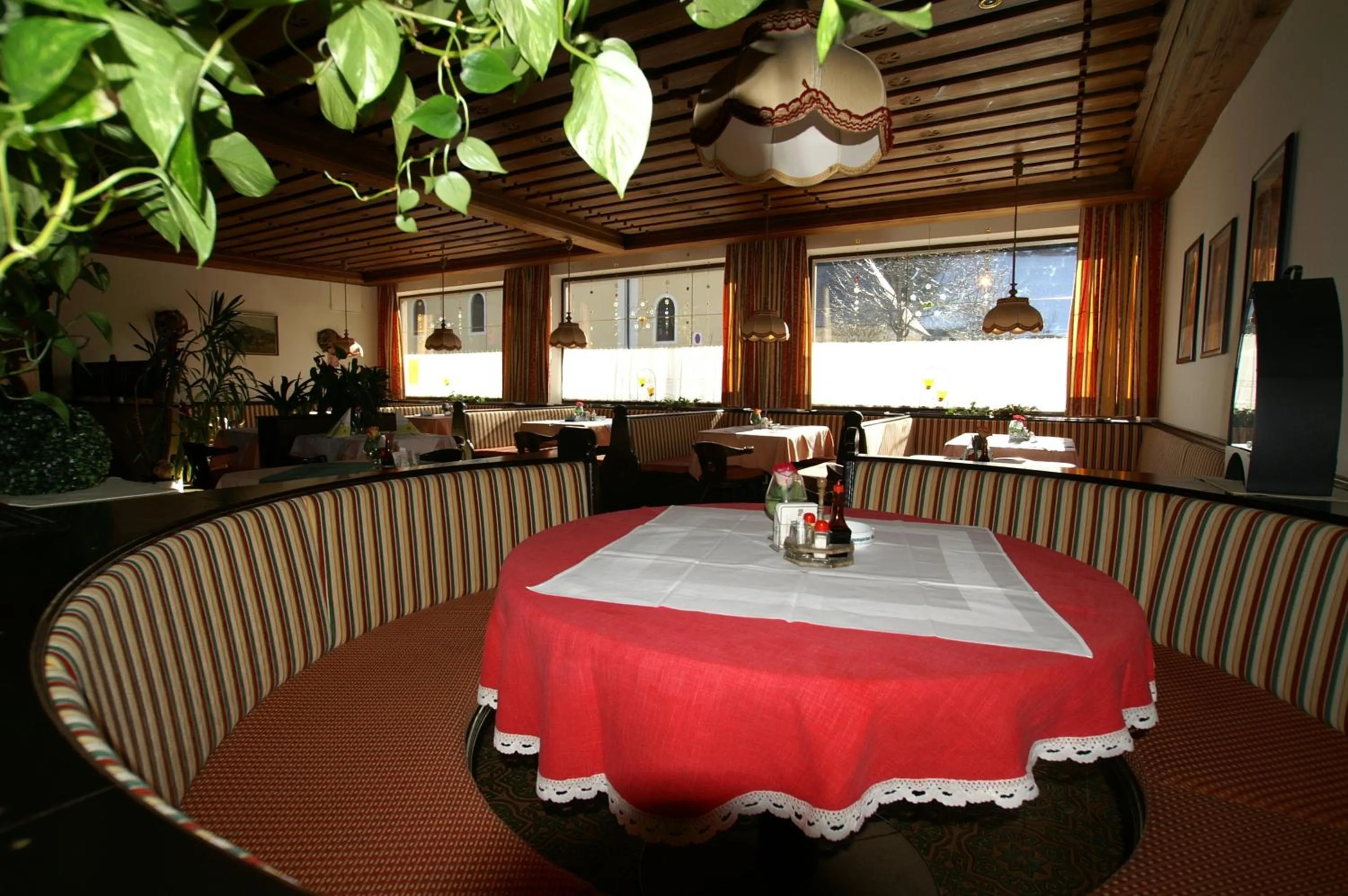 Restaurant/places to eat in Gasthof zur Post