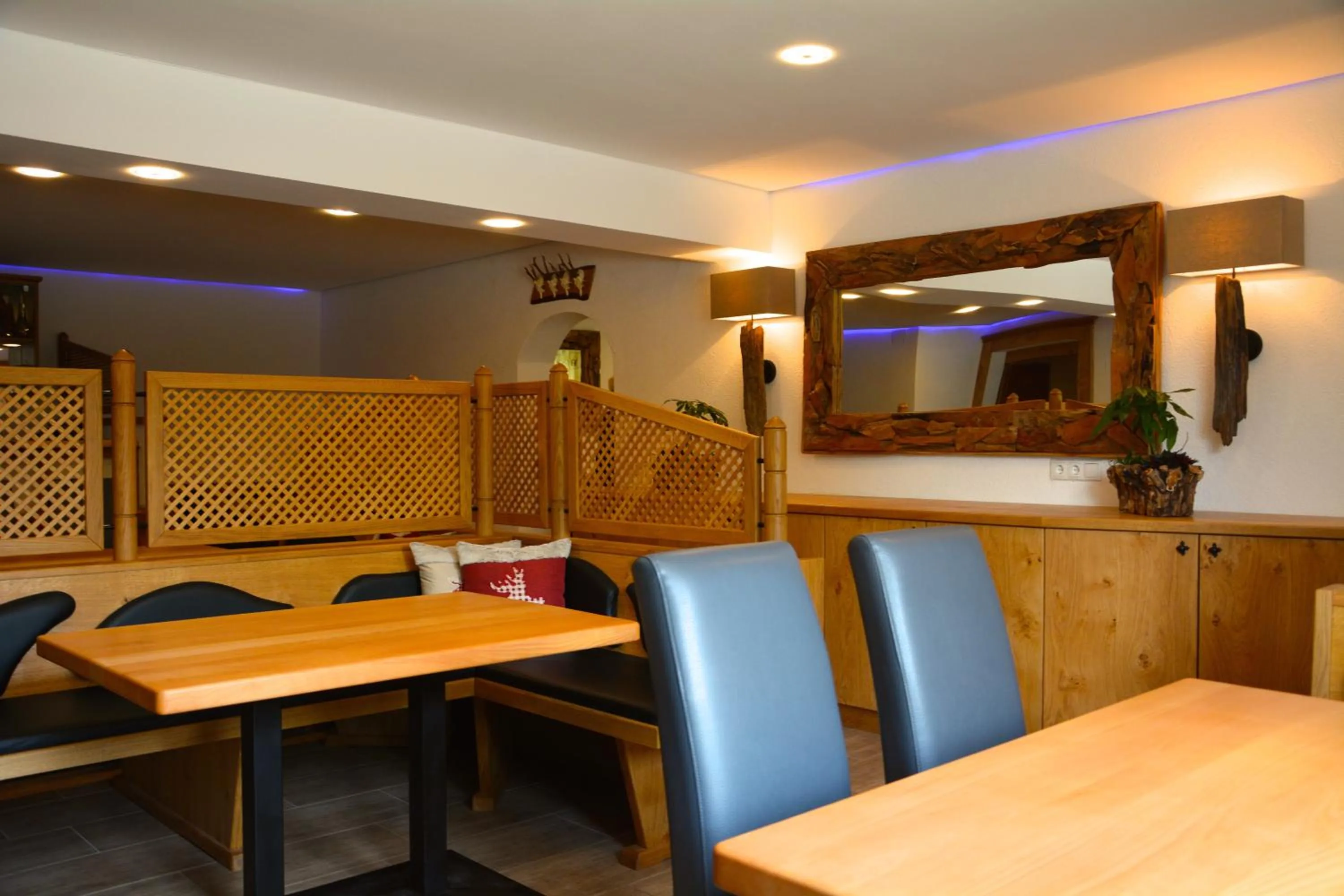 Decorative detail in Pension Milan