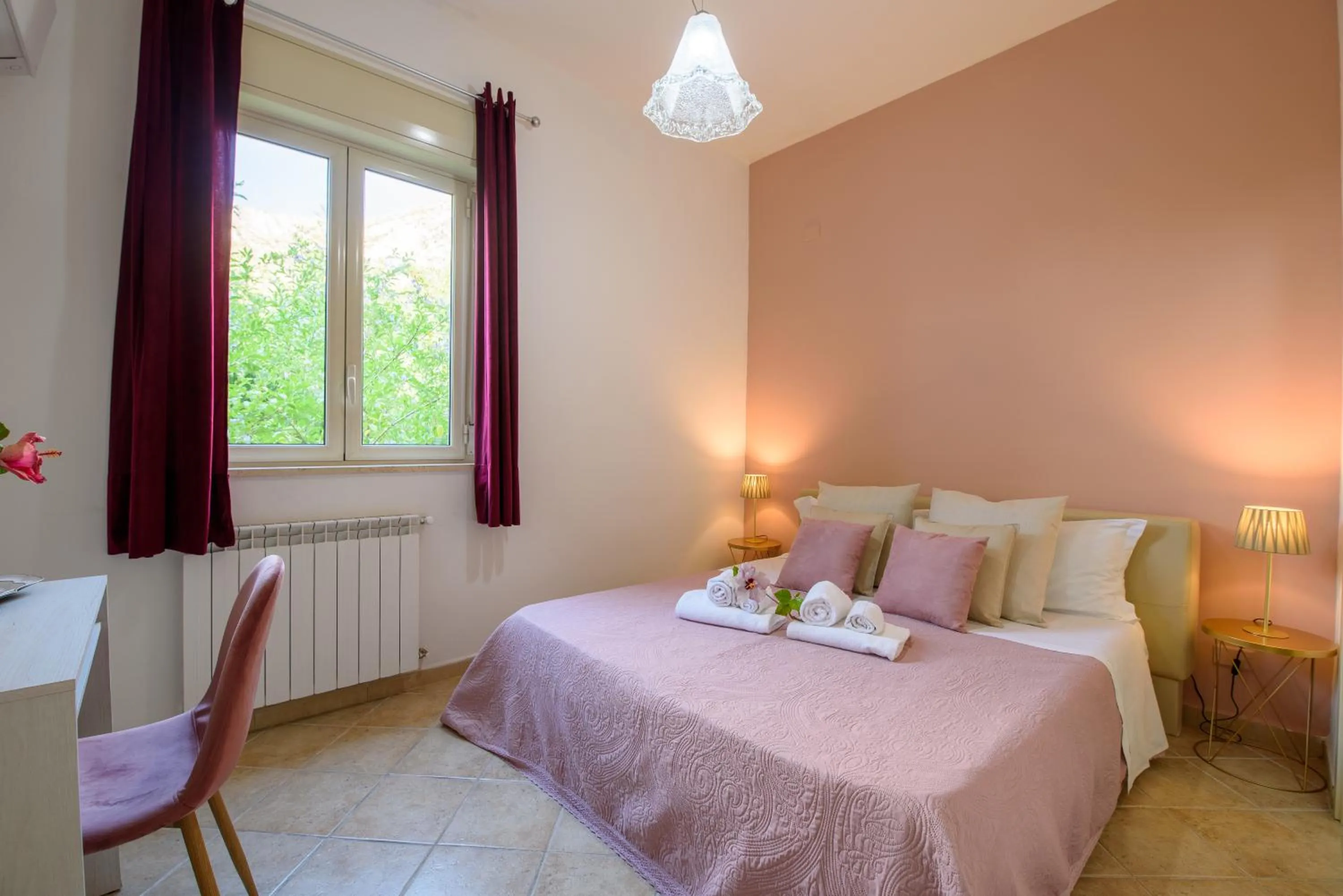 Bedroom, Bed in Villa Megna - Green Paradise B&B