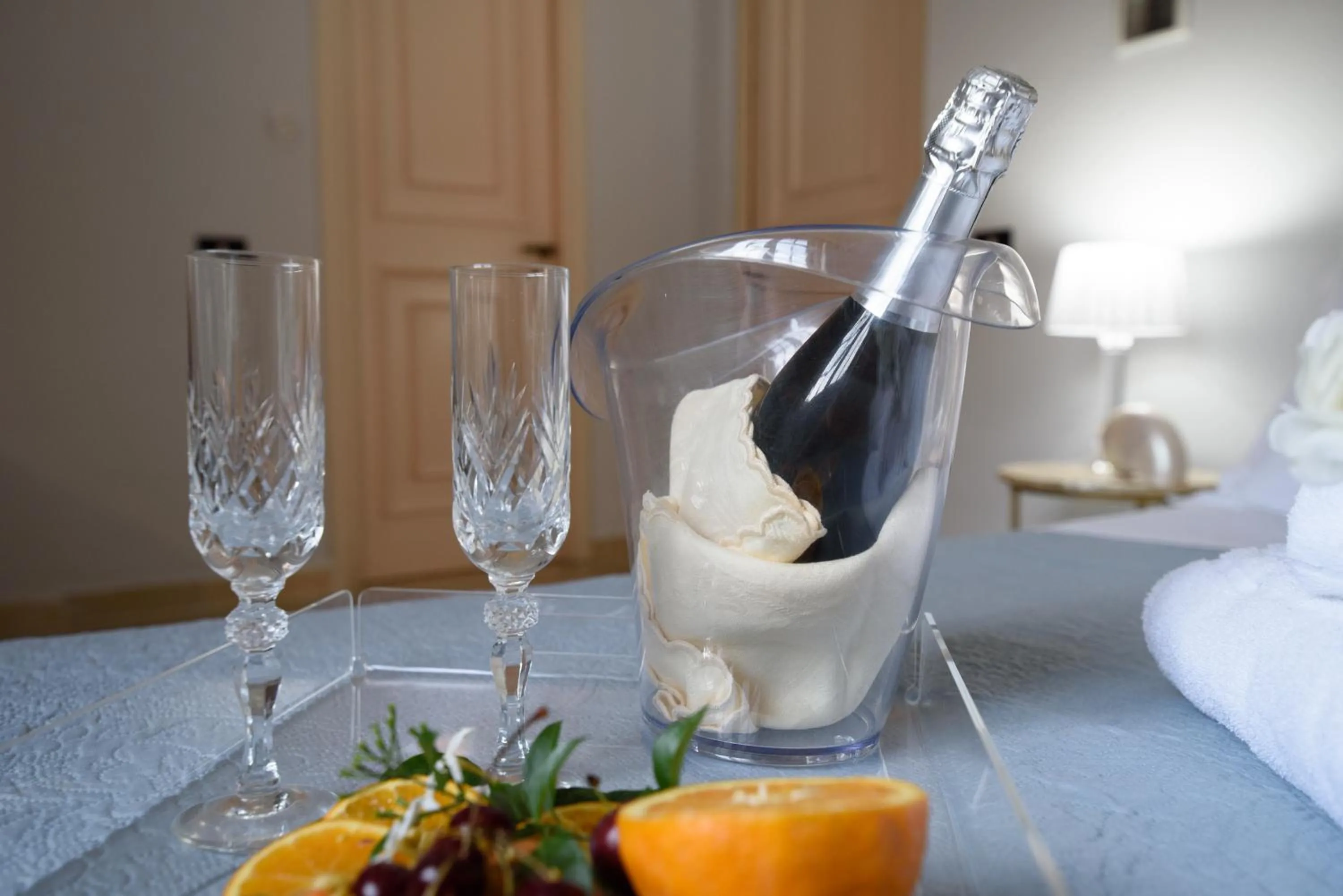 Food and drinks in Villa Megna - Green Paradise B&B