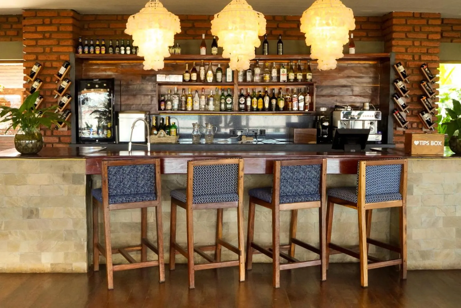 Food and drinks in Suricata Boma Lodge