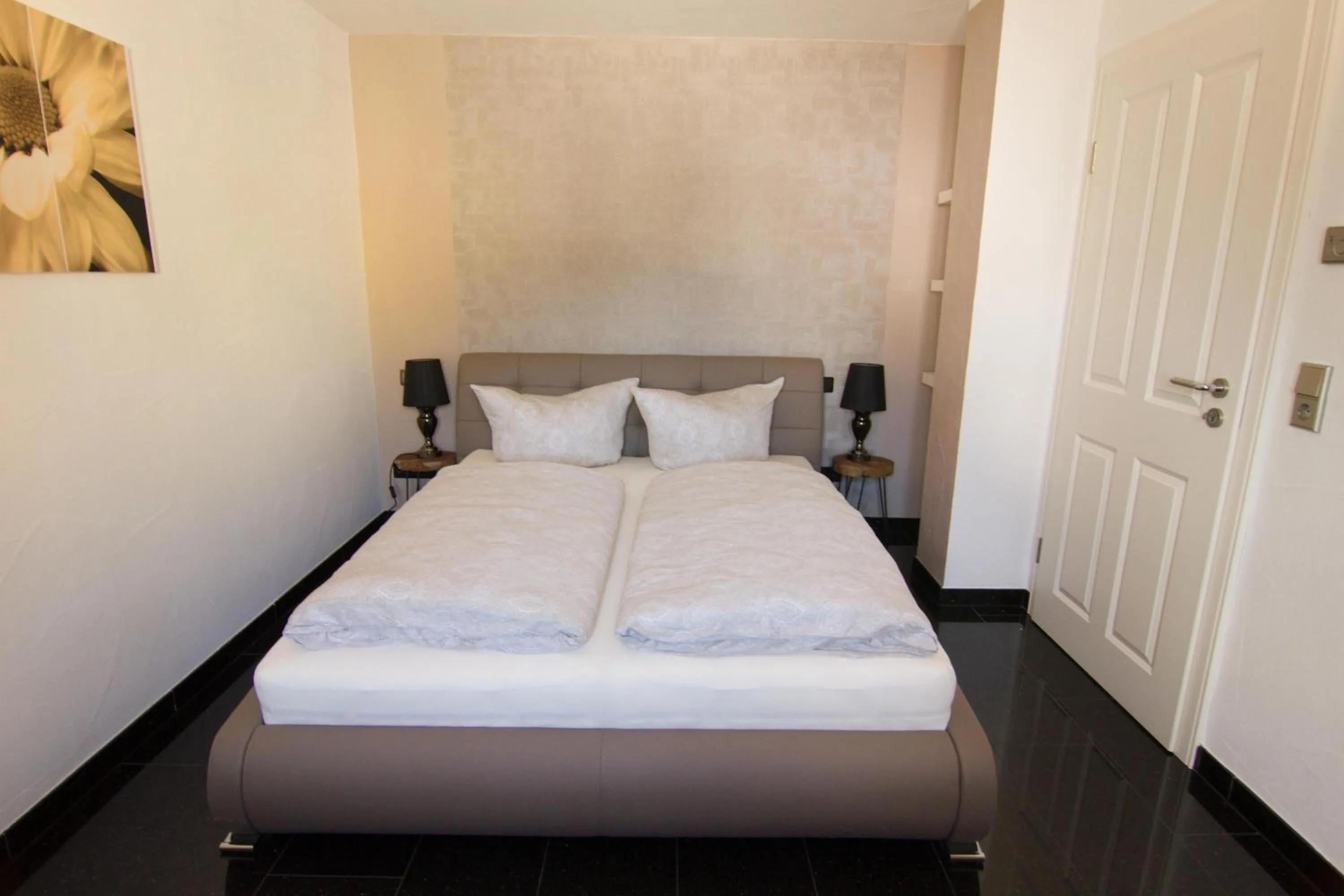 Bed in Rust-Fewo-Hotel