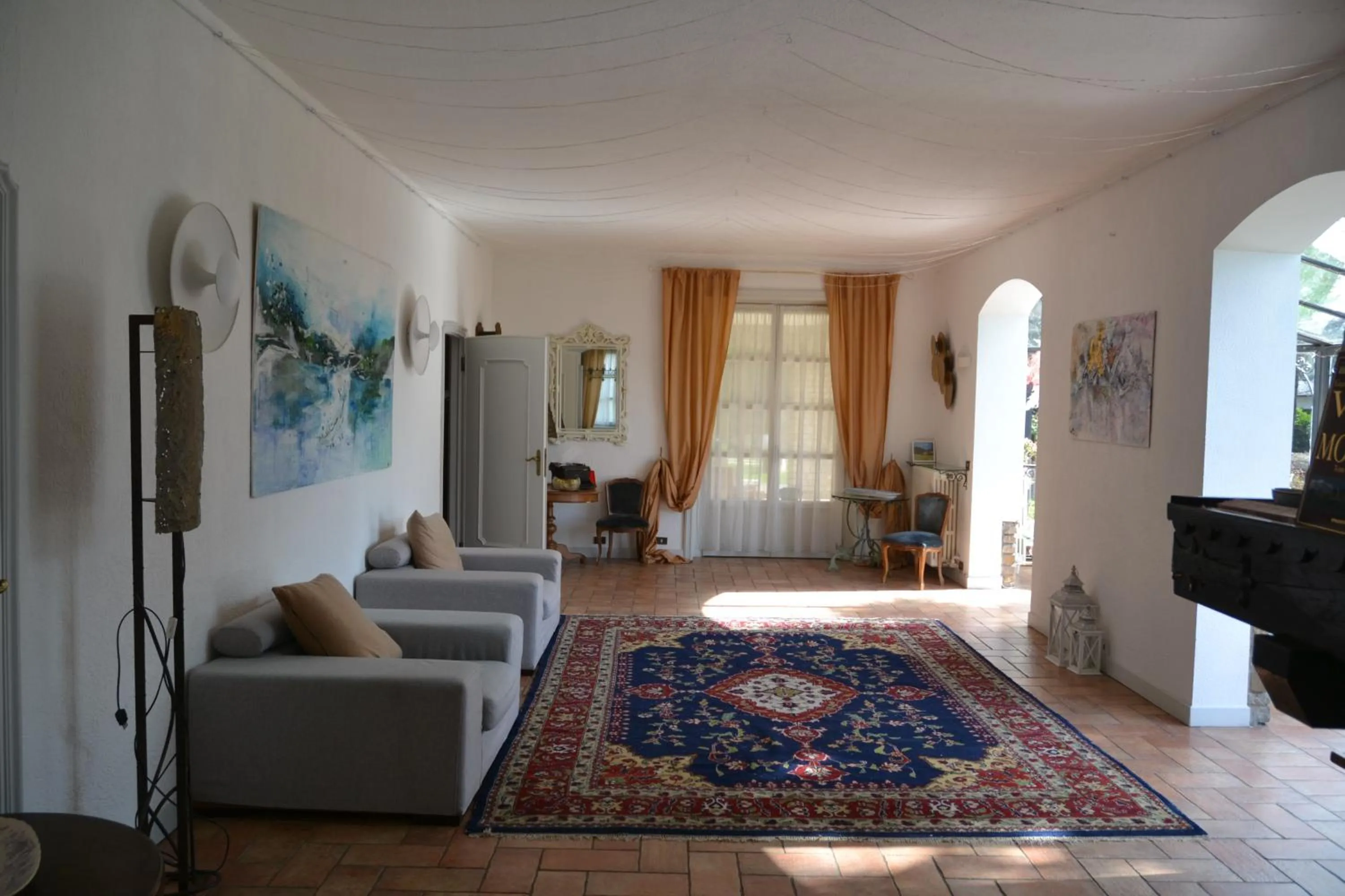 Communal lounge/ TV room in Villa Sofia luxury home between Como and MIlano