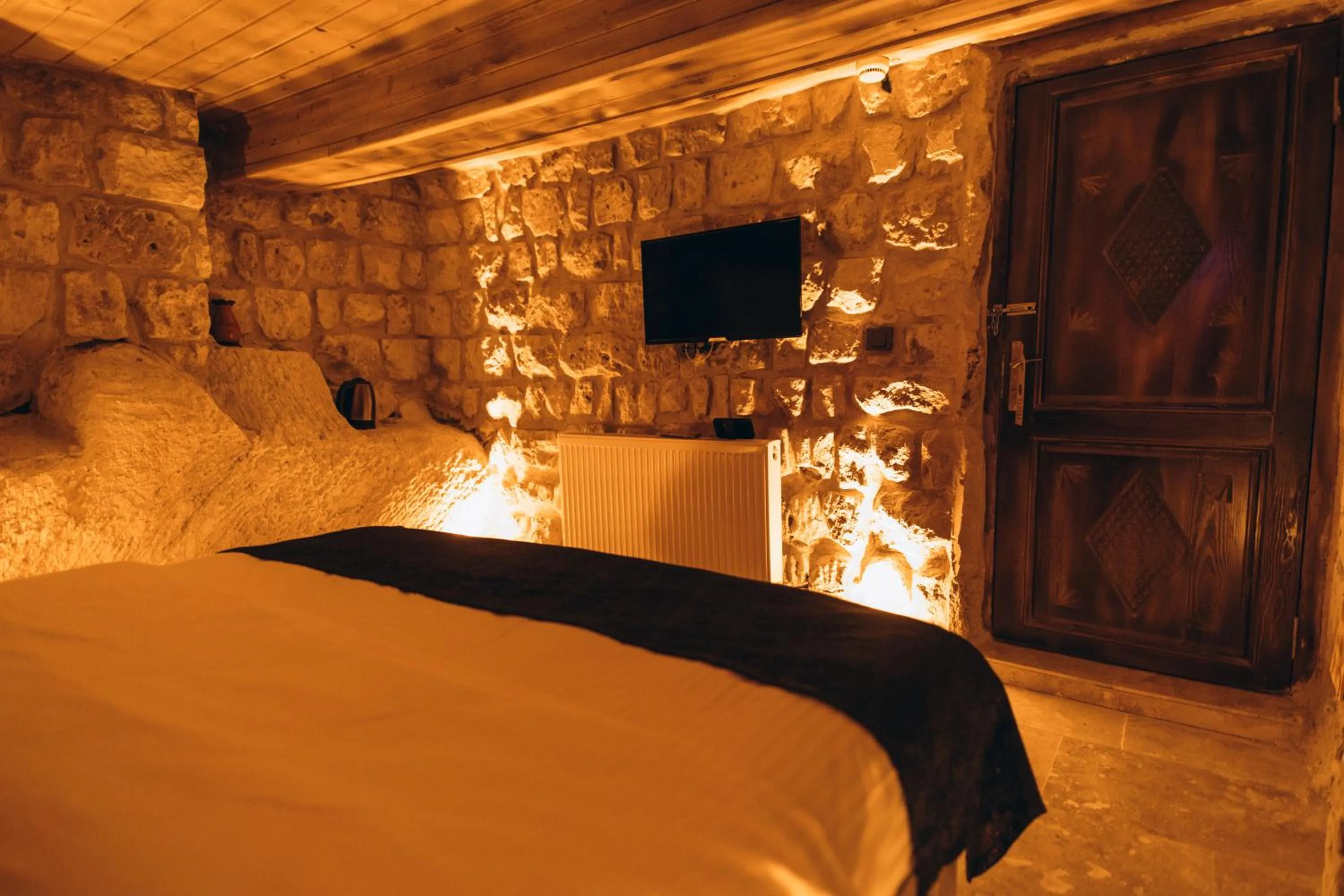 TV and multimedia, Bed in İsadora Cave Cappadocia