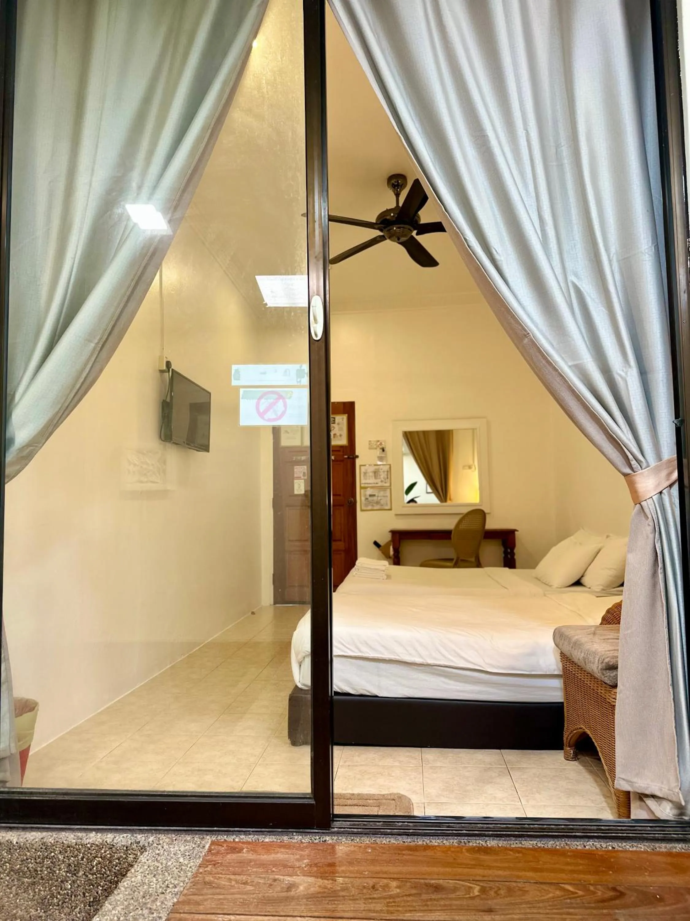 Bed in Ardour Lodge "B" Wing