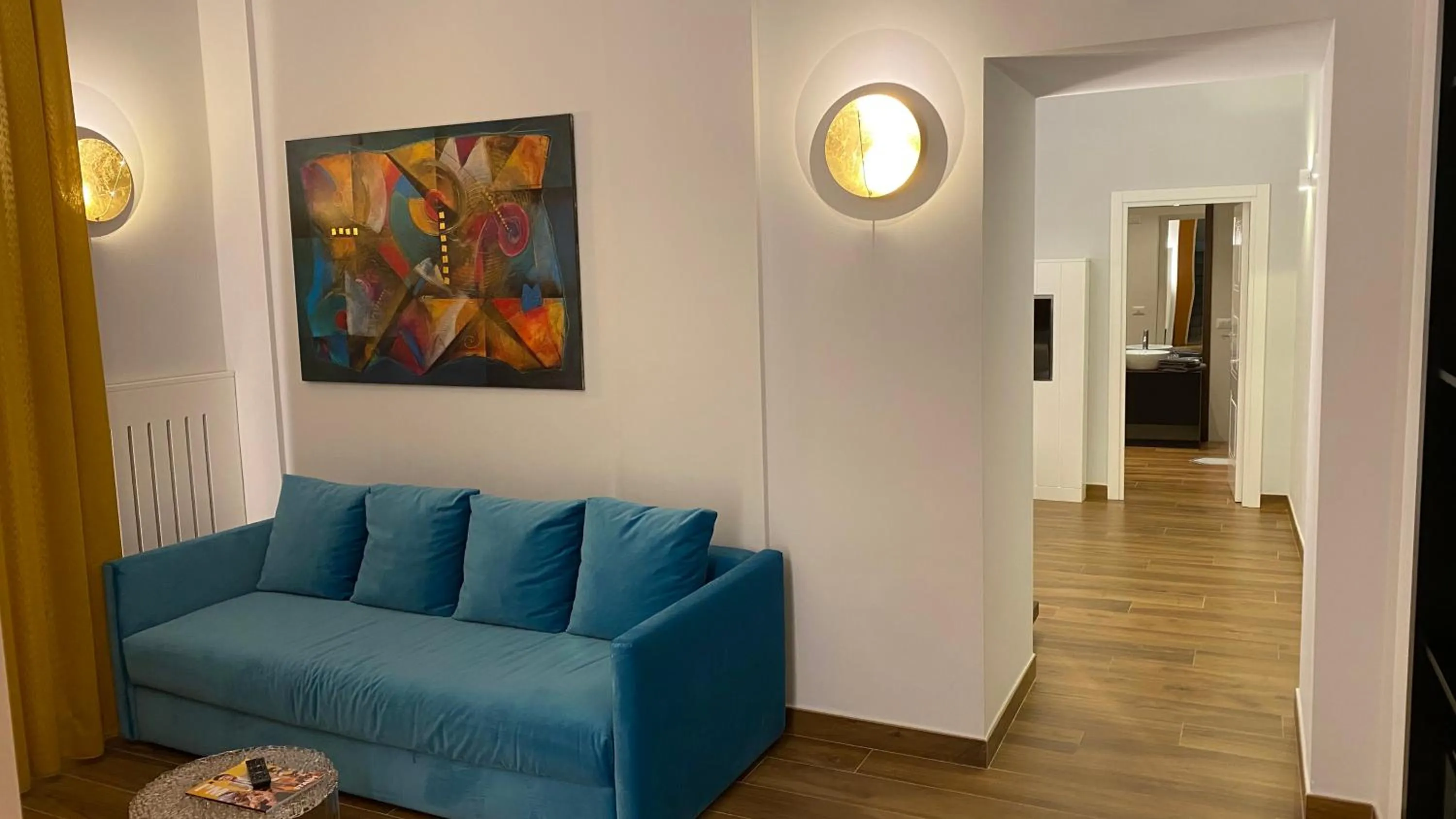 Living room in Tropicana Room