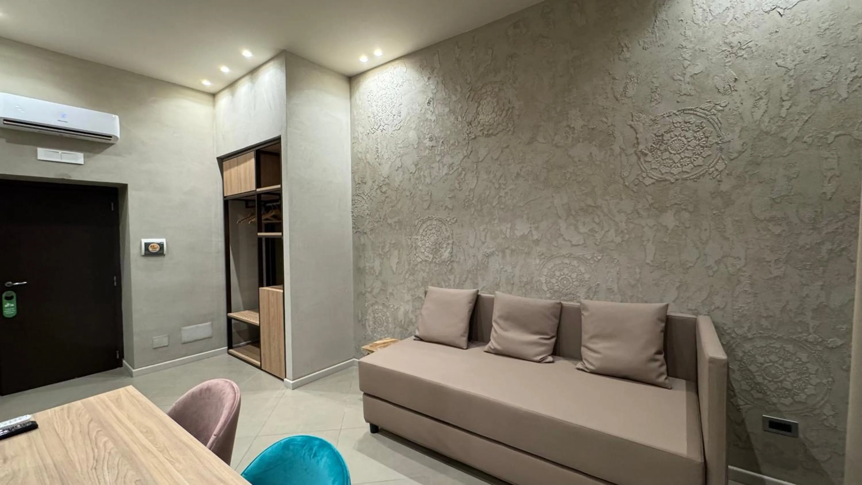 Bed in Tropicana Room