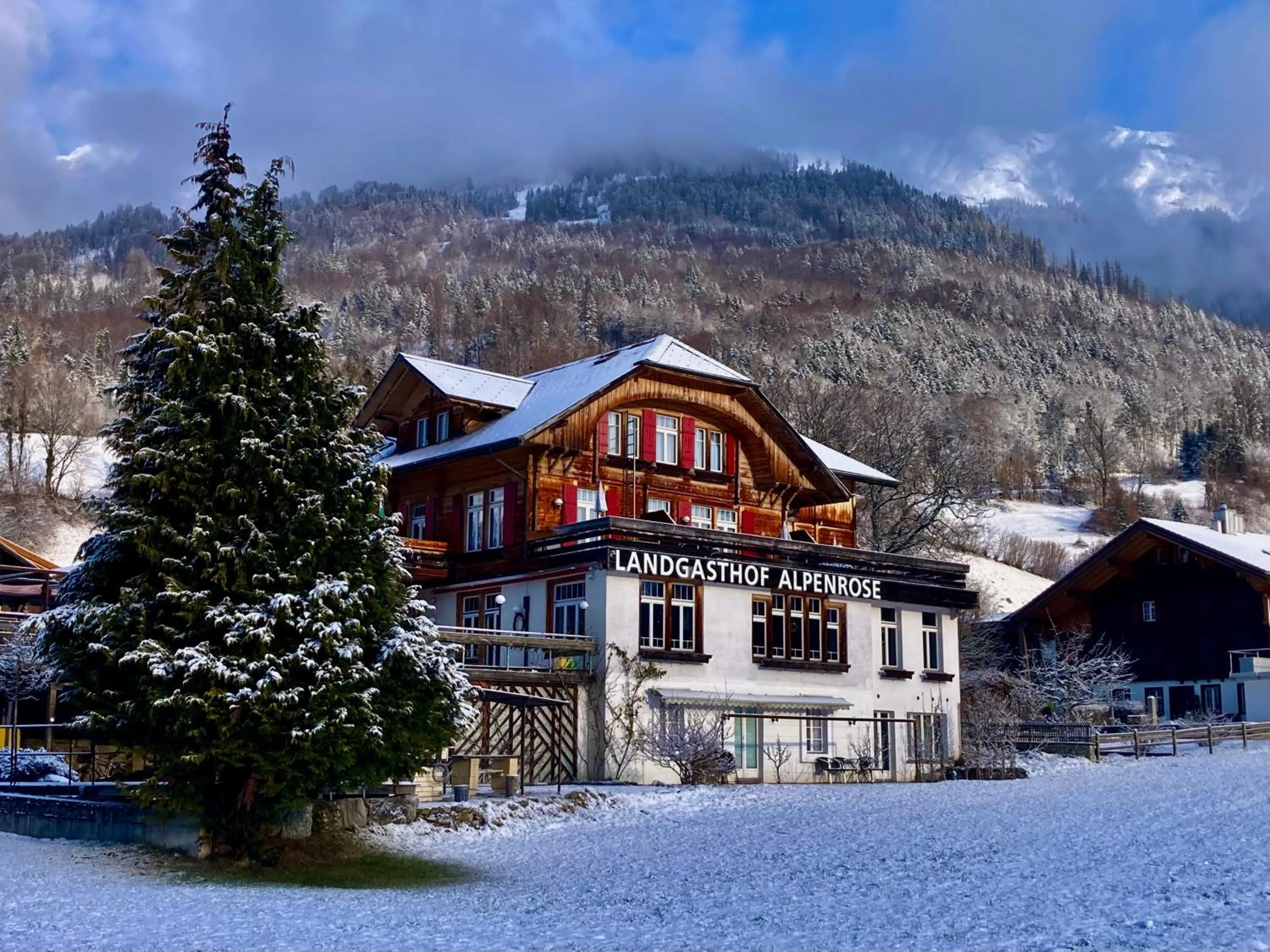 Property building in Hotel Alpenrose beim Ballenberg