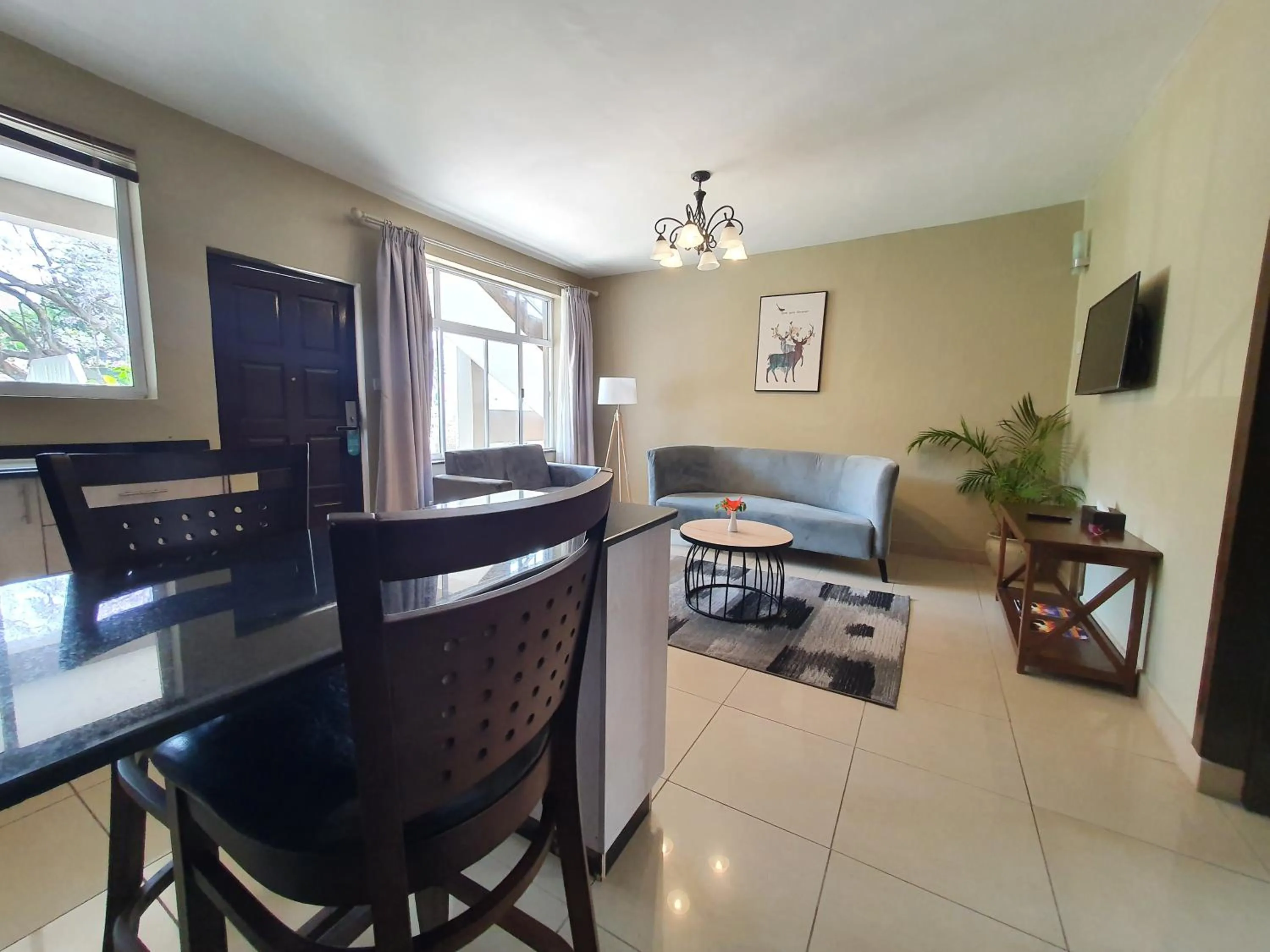 Seating area in Serendib Suites and Conference Center