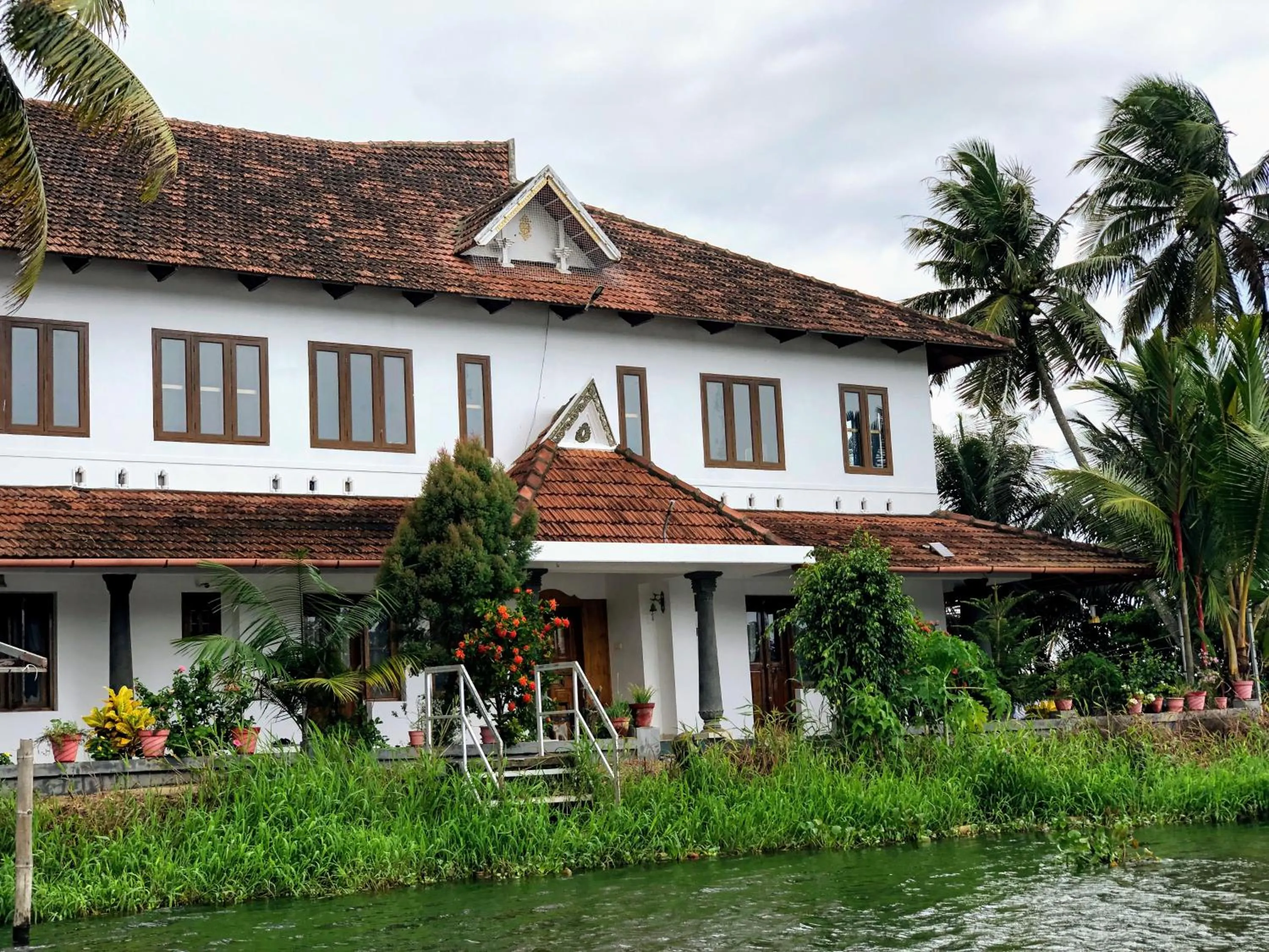 Property building in Ayana's Homestay