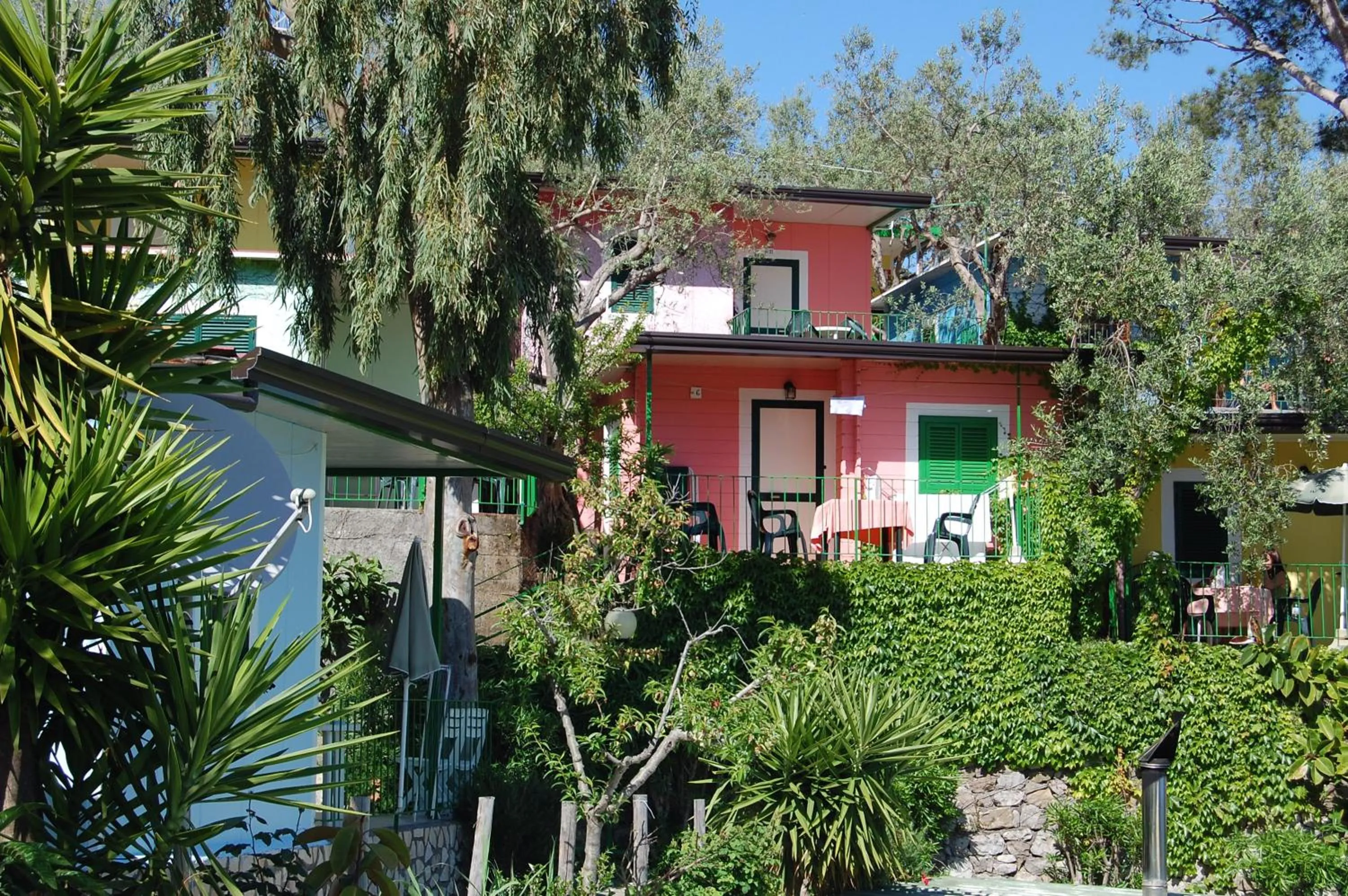 Garden view in Marina del Cantone Chalet
