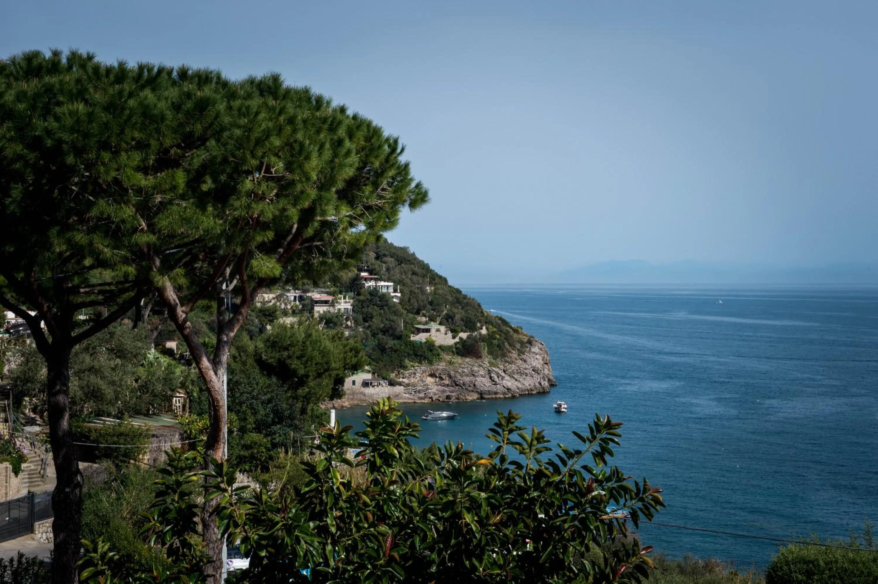 Sea view in Marina del Cantone Chalet