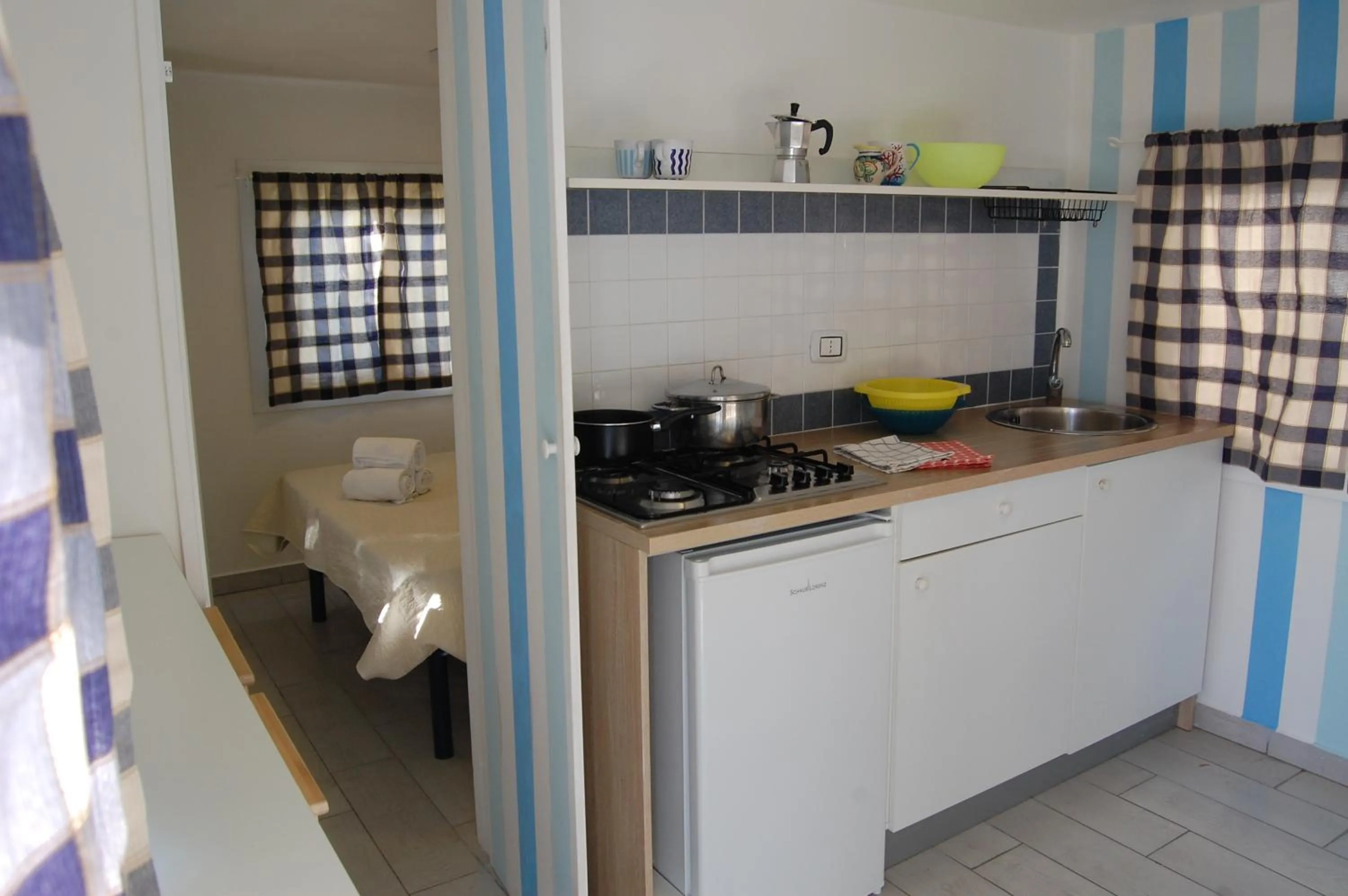 Kitchen or kitchenette in Marina del Cantone Chalet