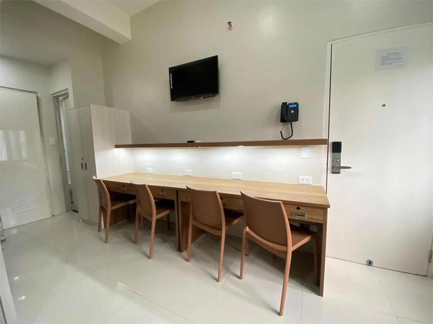 TV and multimedia in UHome Lacson