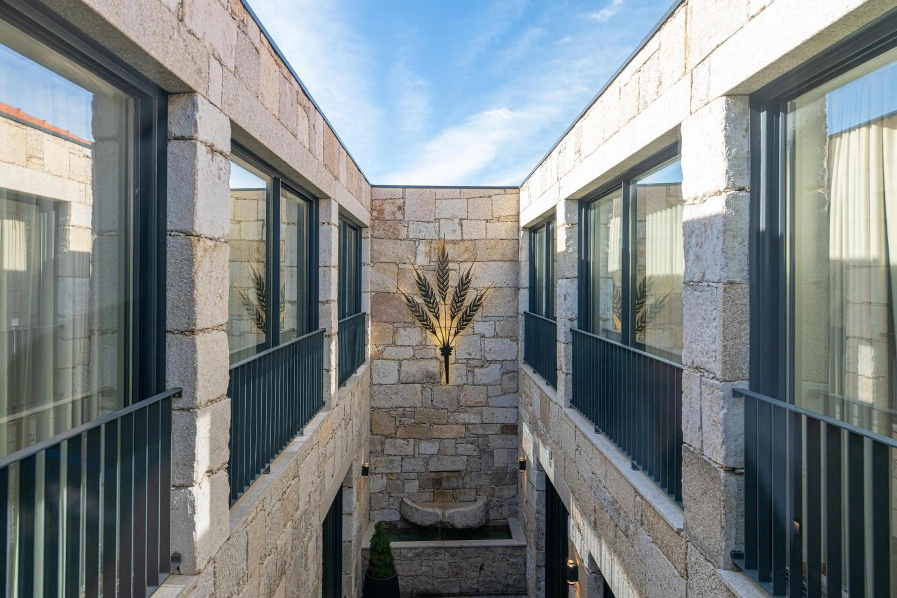 Balcony/Terrace in Favaios Aldeia Resort - Casa das Padeiras