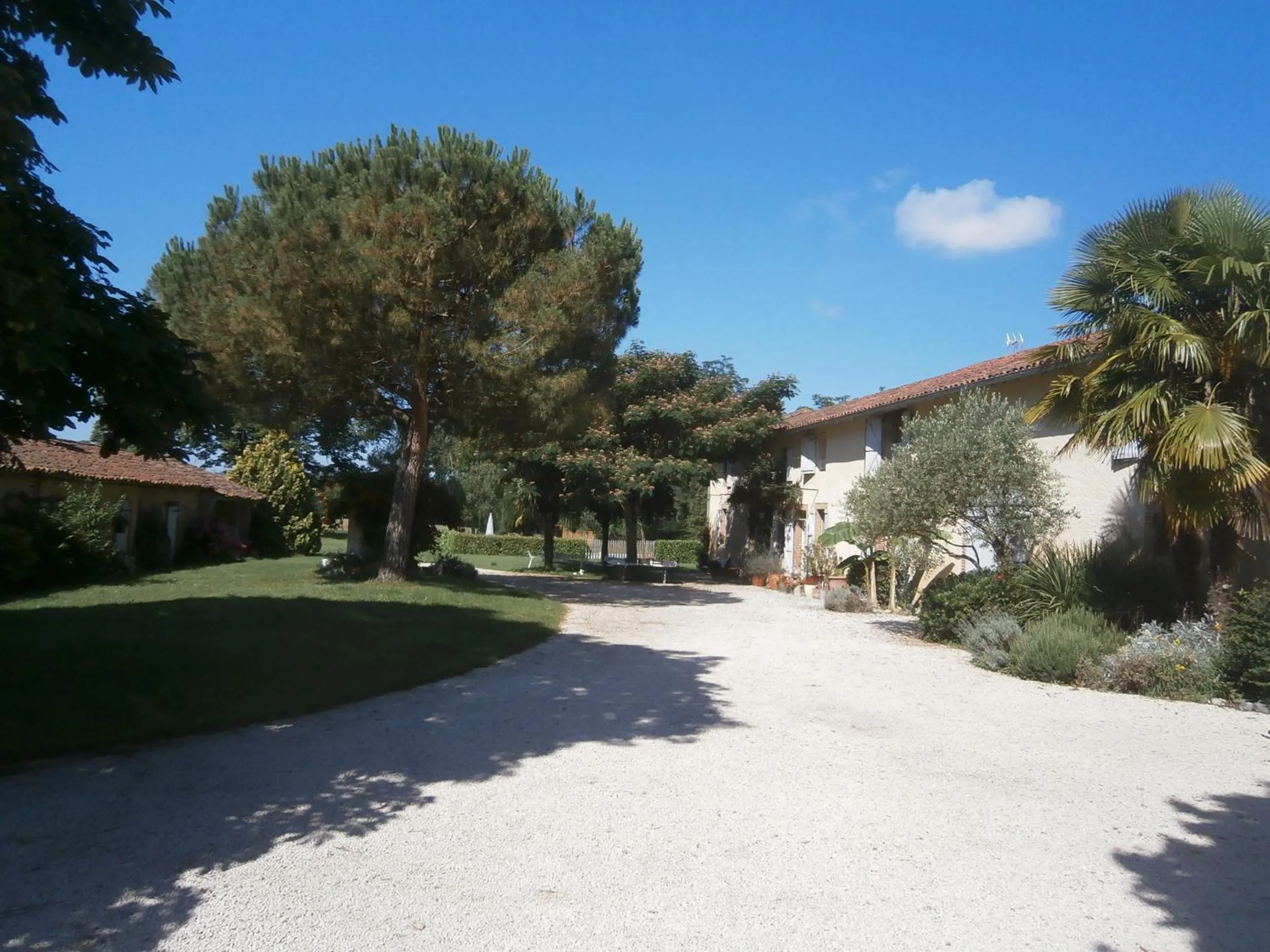 Garden in La Ferme Montplaisir