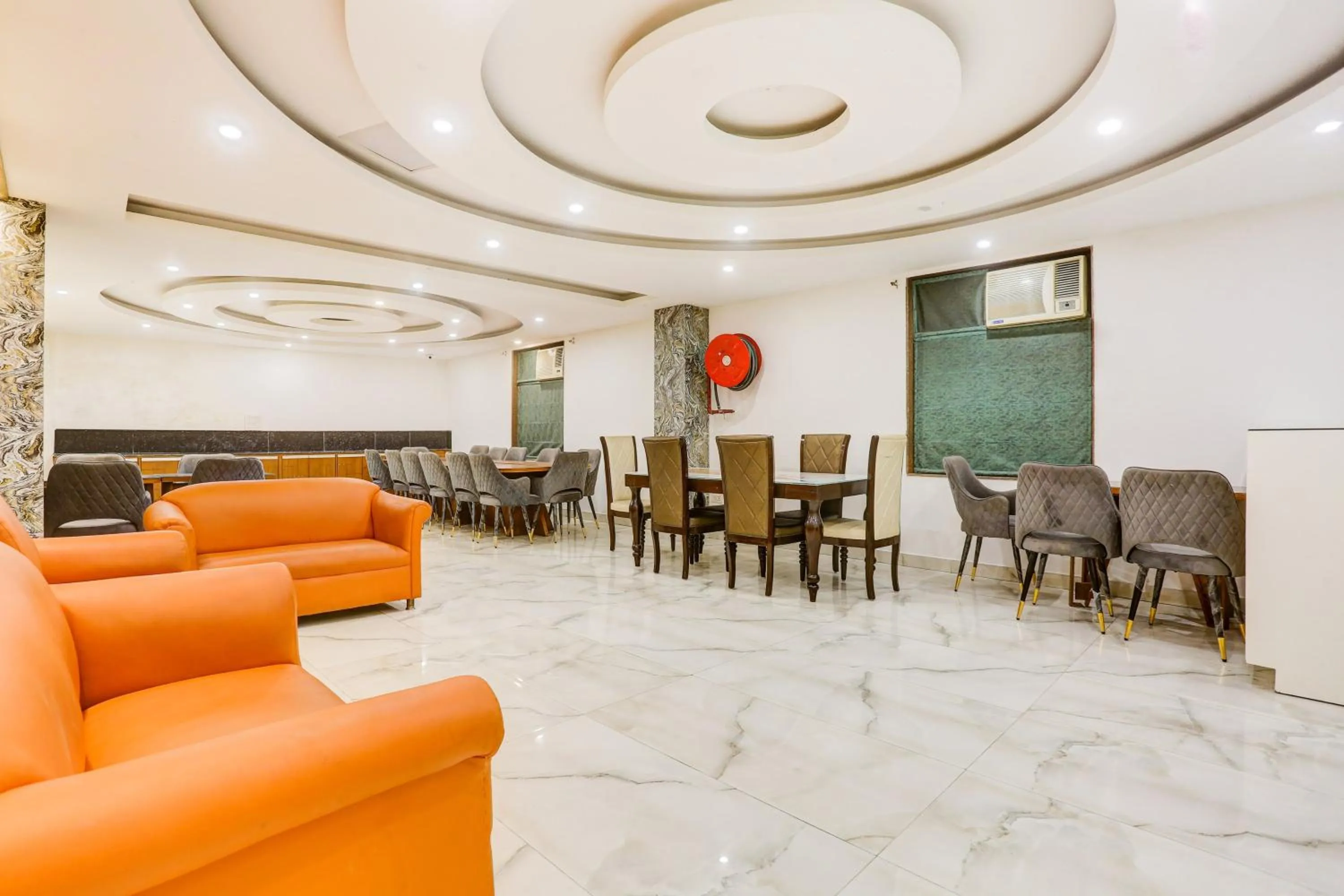 Restaurant/places to eat in Collection O Harmony Stay