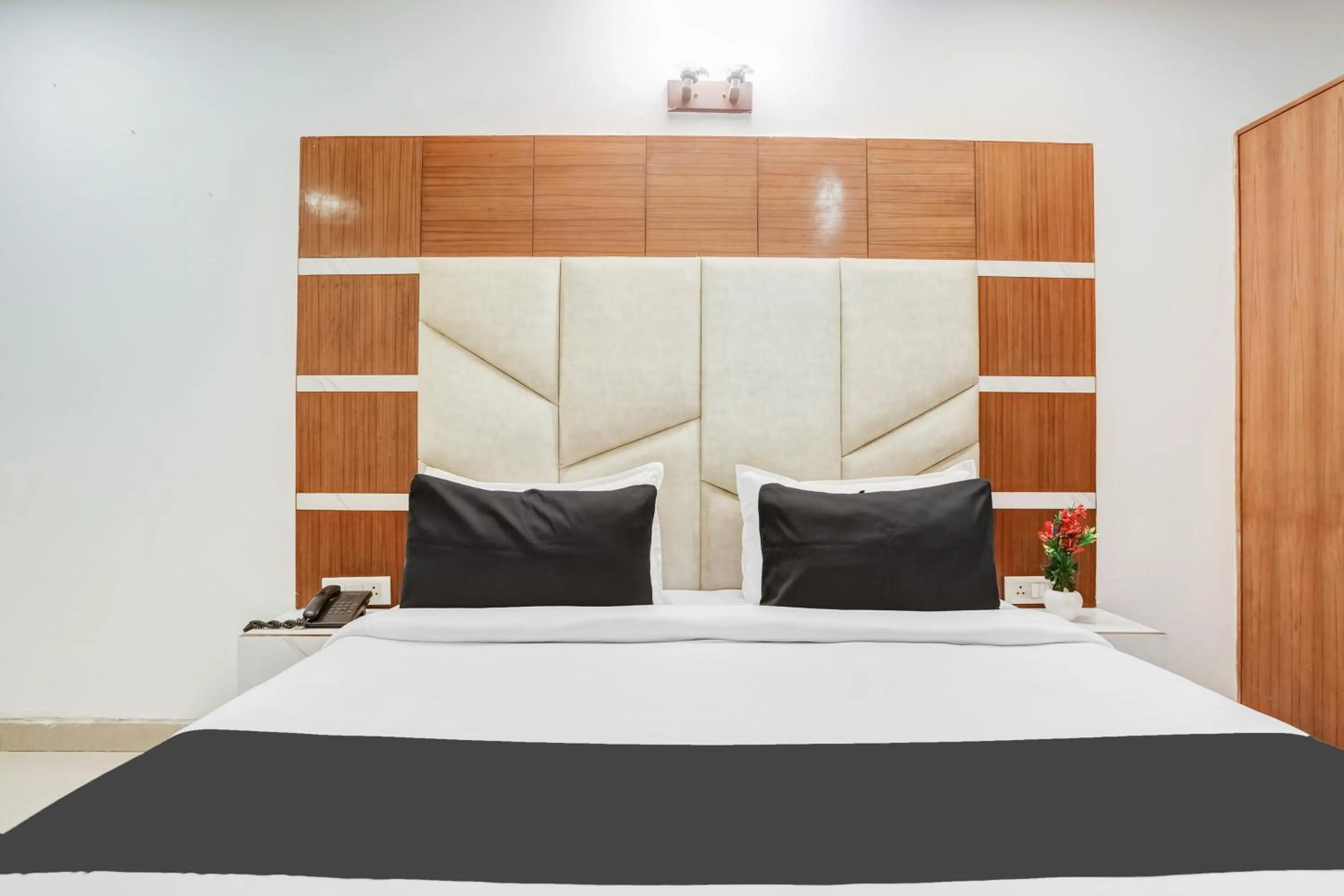 Bedroom, Bed in Collection O Harmony Stay