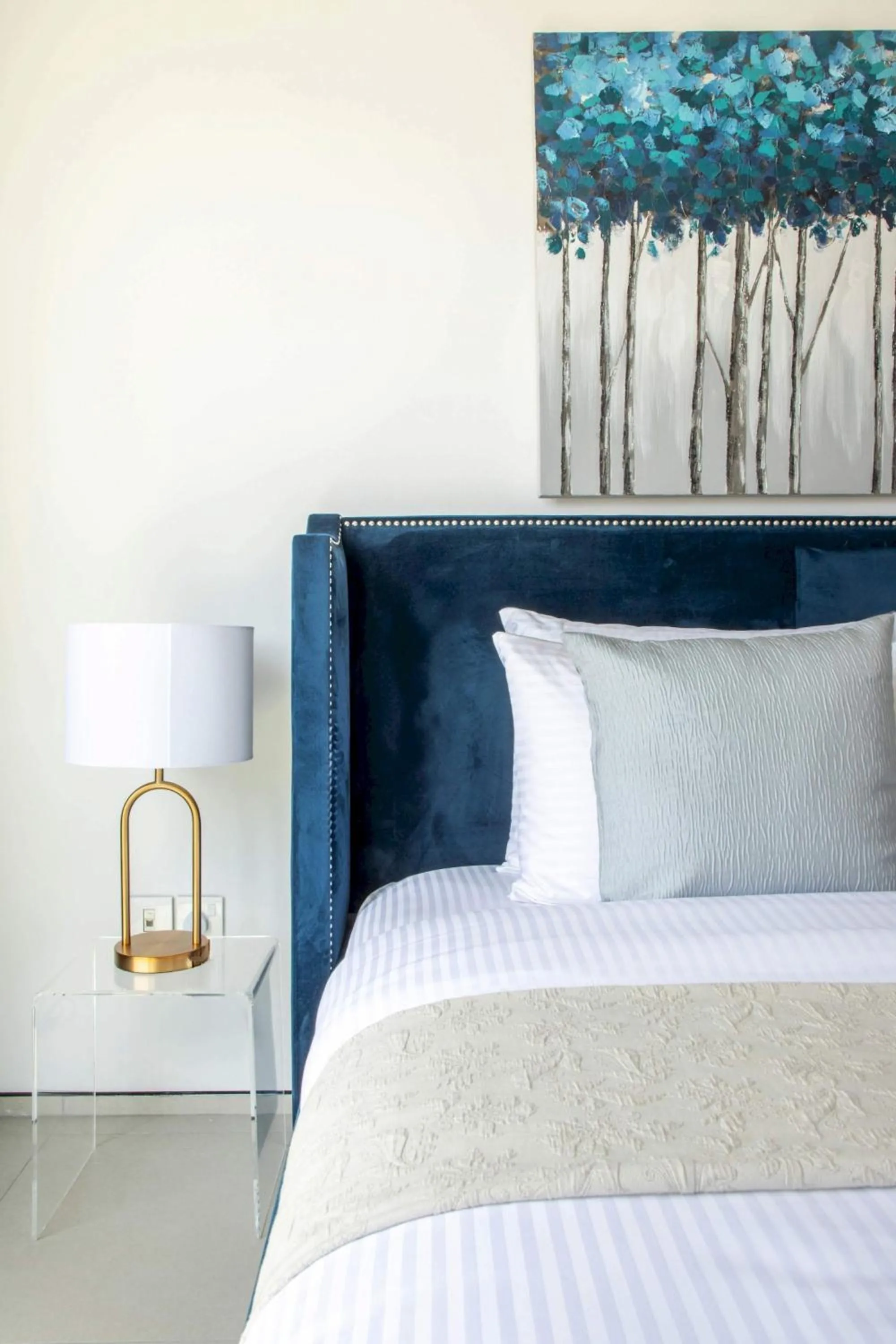 Decorative detail, Bed in Frank Porter - The Address JBR