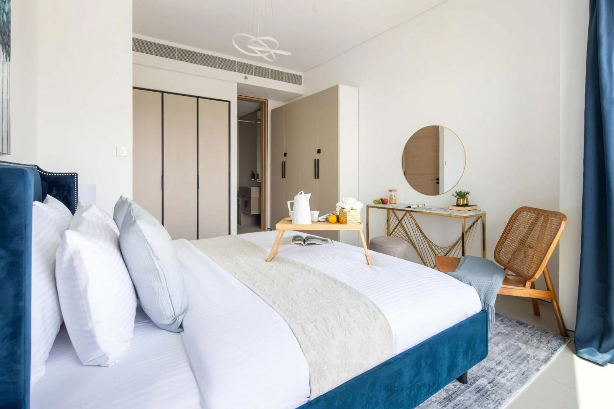 Bed in Frank Porter - The Address JBR