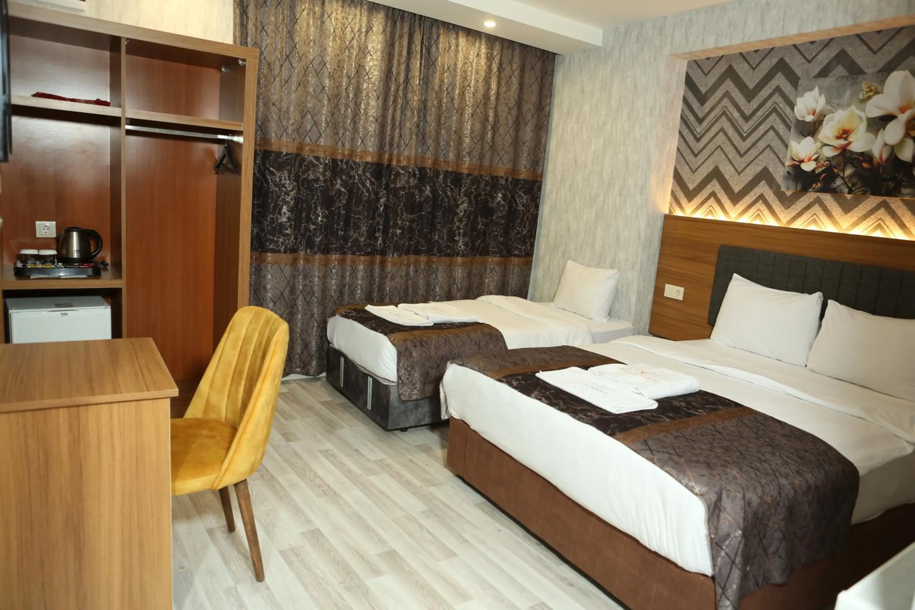 Photo of the whole room, Bed in Bianca Hotel VAN