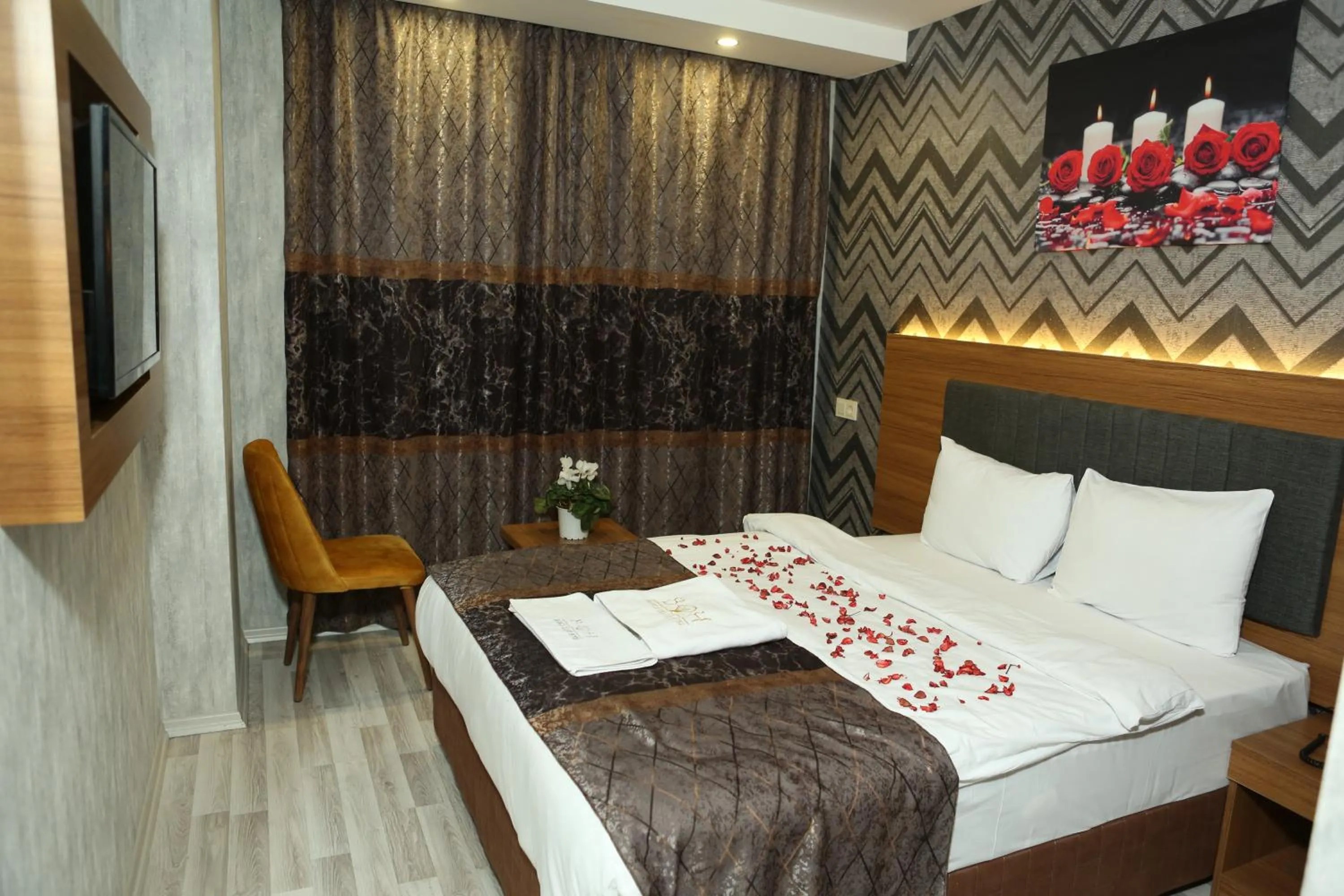 Photo of the whole room, Bed in Bianca Hotel VAN
