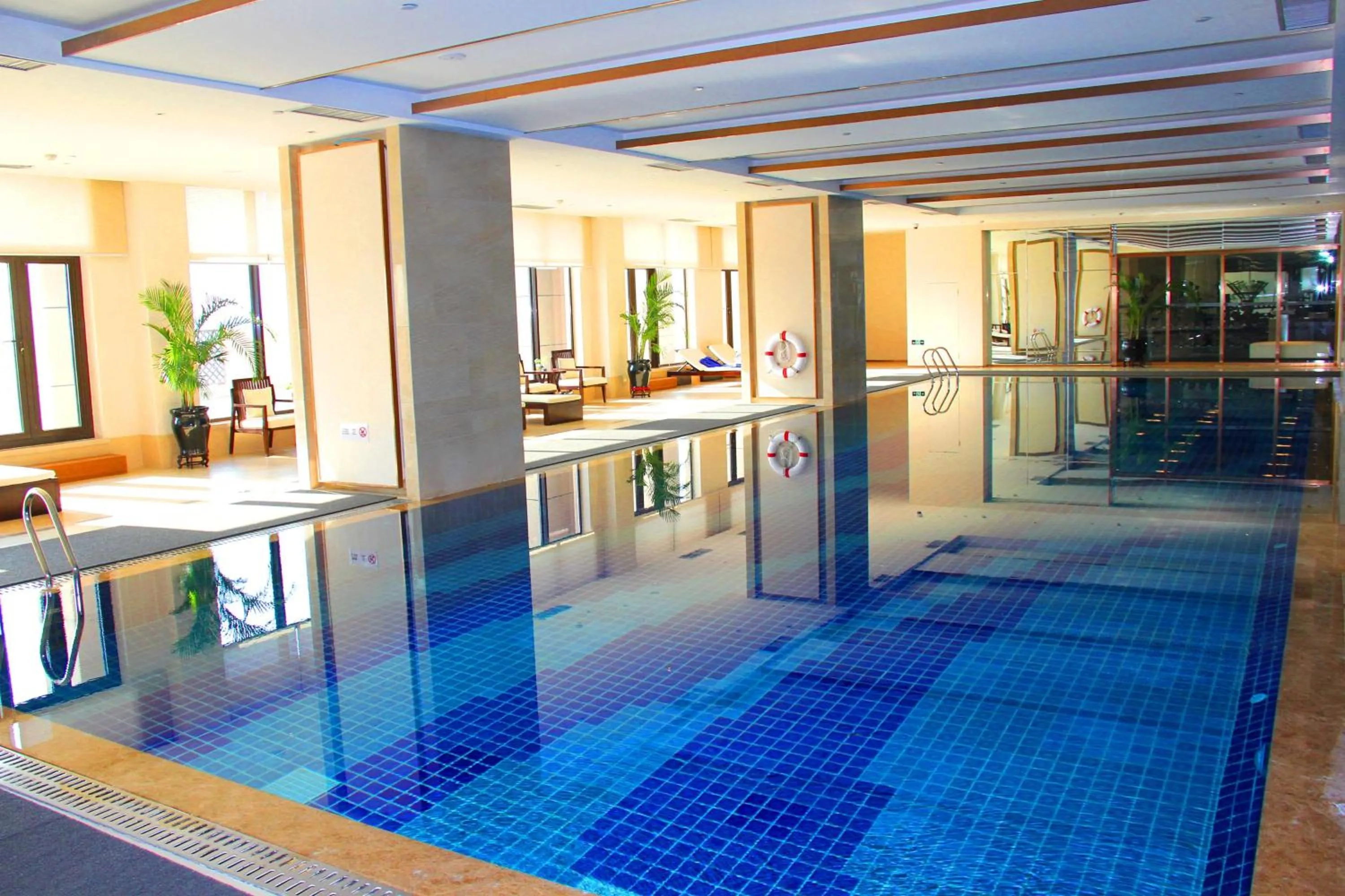 Activities, Swimming Pool in Radisson Blu Hotel Kashgar