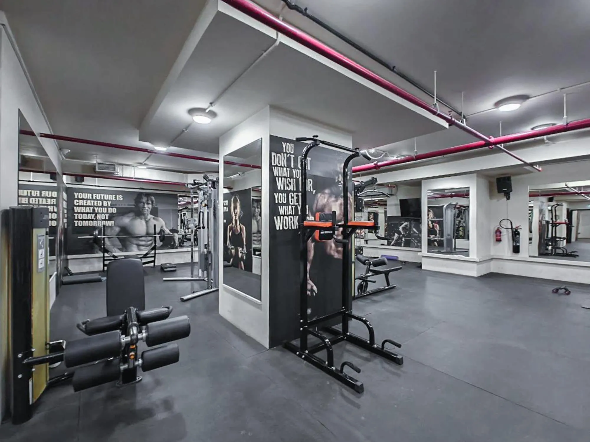 Glorious Studio with Easy City Access in Bay Square 9, Business Bay