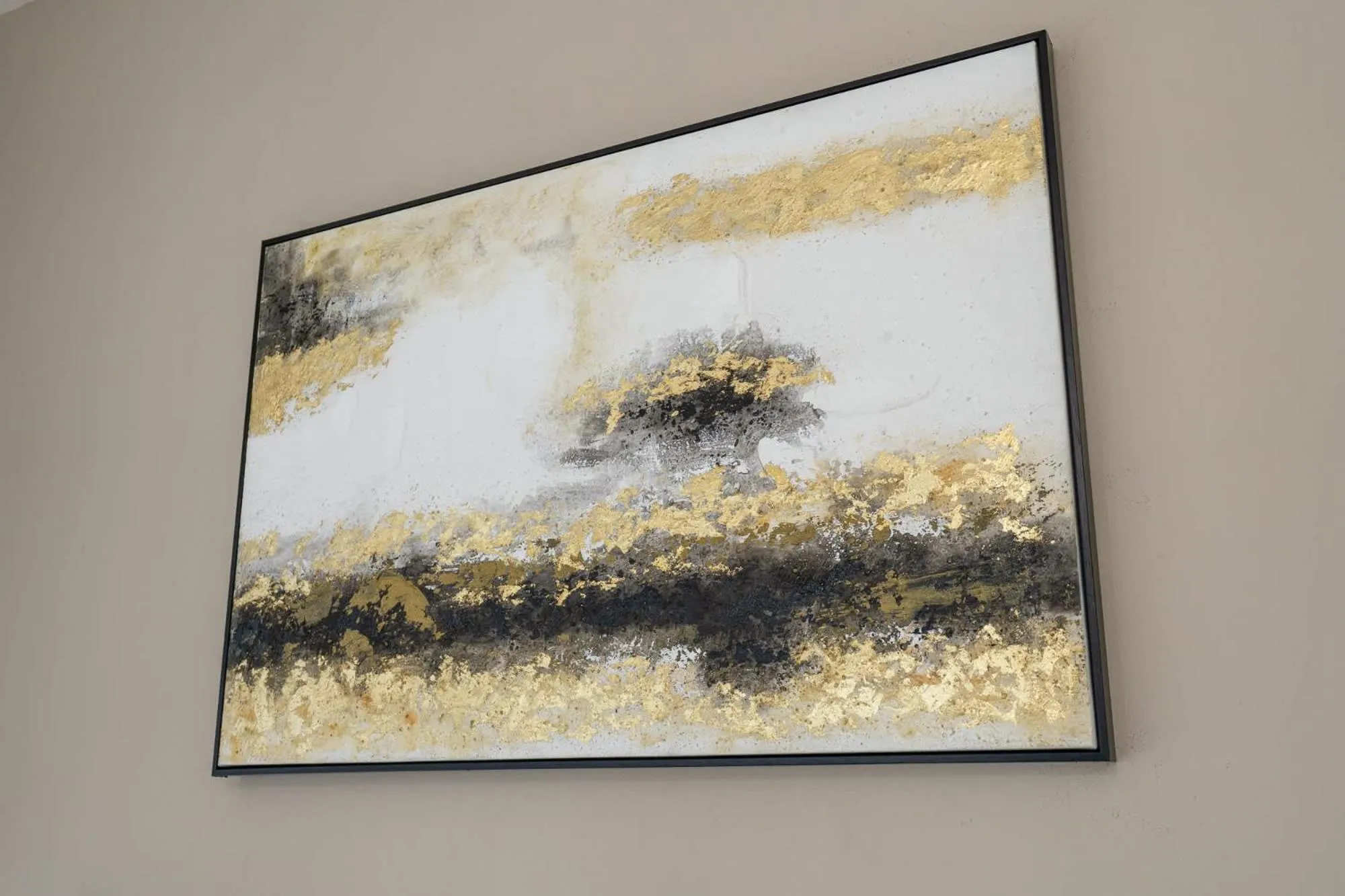 Glorious Studio with Easy City Access in Bay Square 9, Business Bay