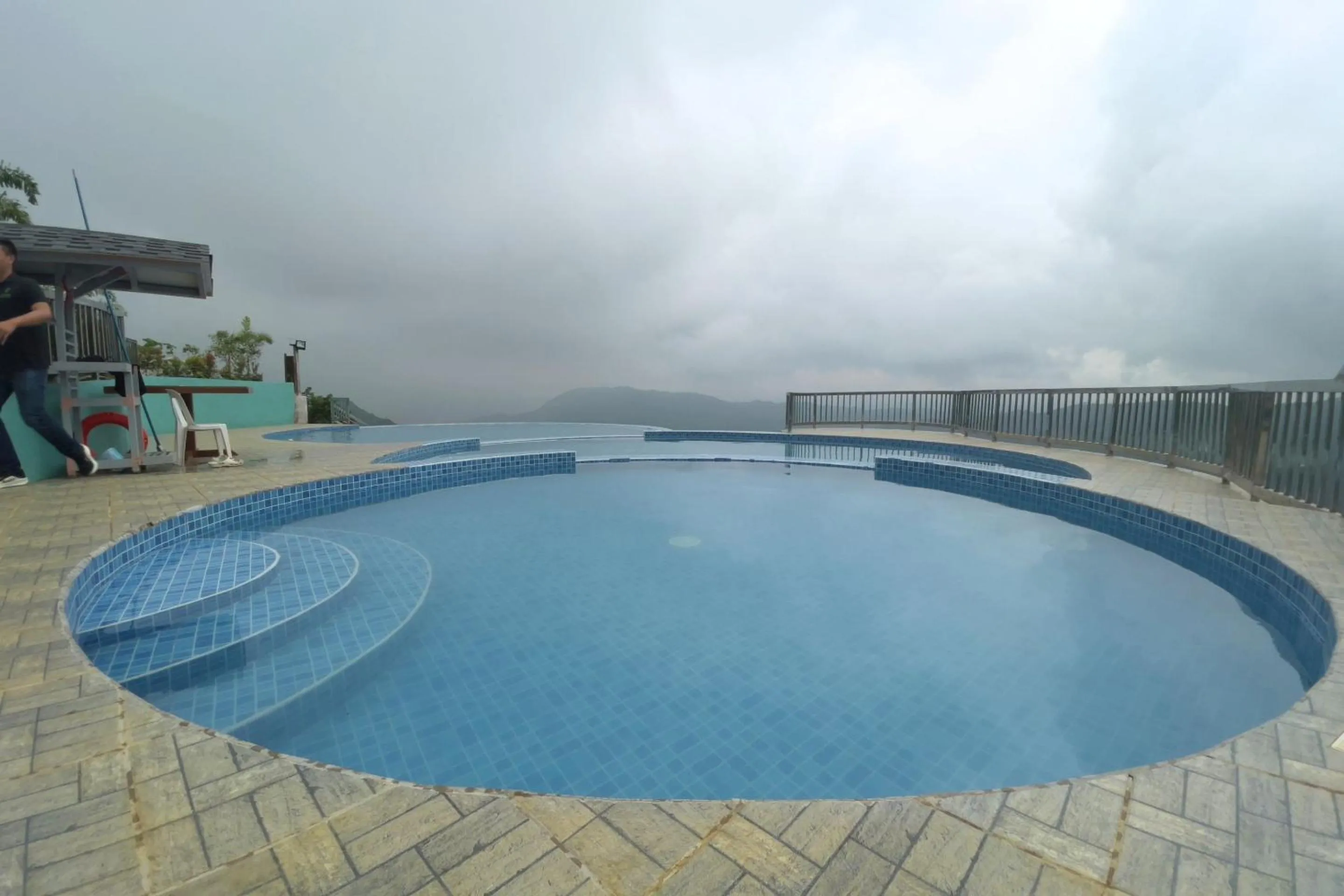 Swimming pool in Viewscape Nature Park Tanay powered by Cocotel